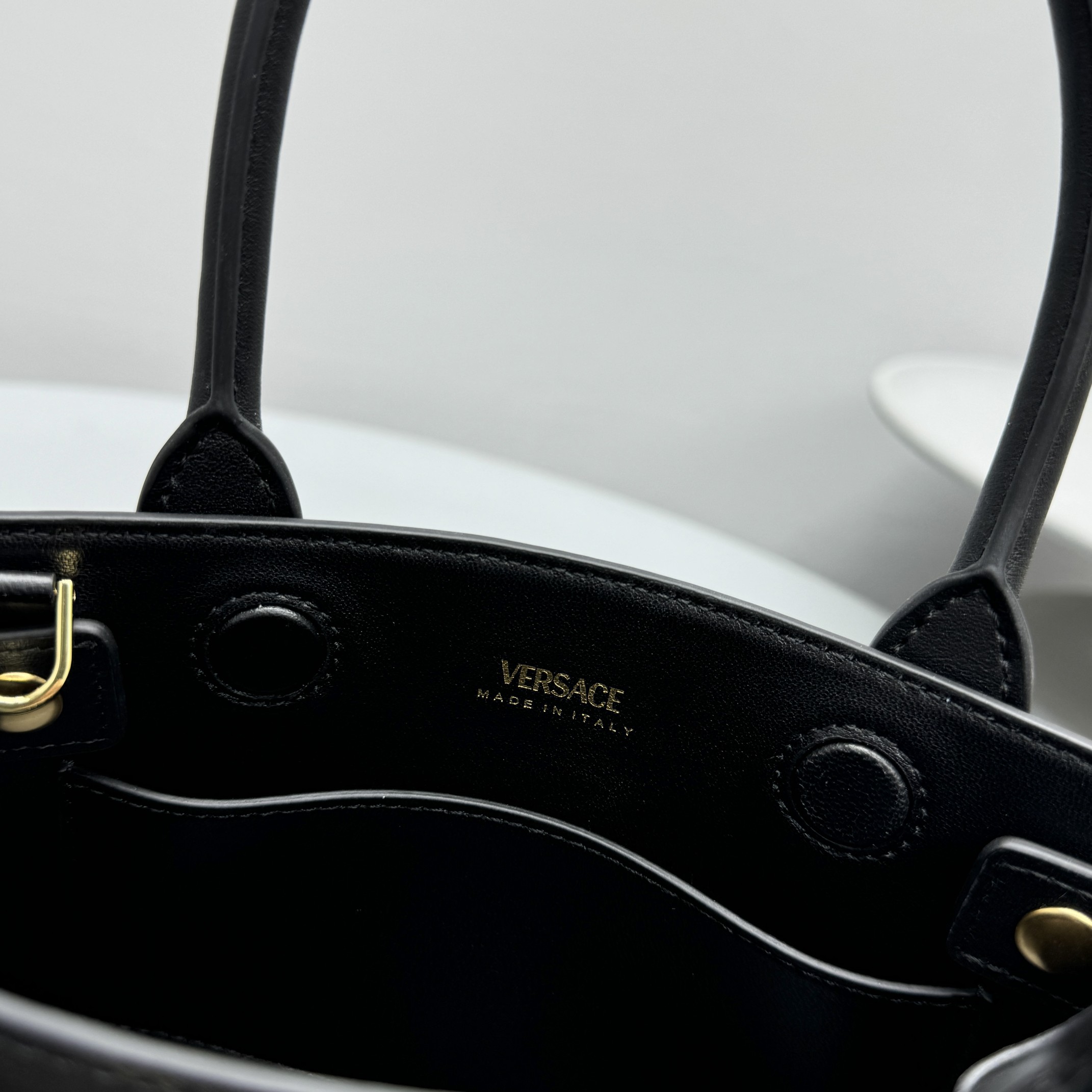 Bagsaaa Versace Medusa 