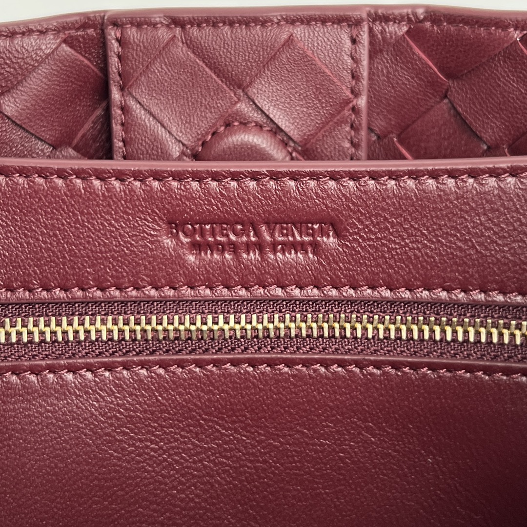 Bagsaaa B0tt*ga Ven*ta Small Andiamo 766014 Red - 20x25x10 cm