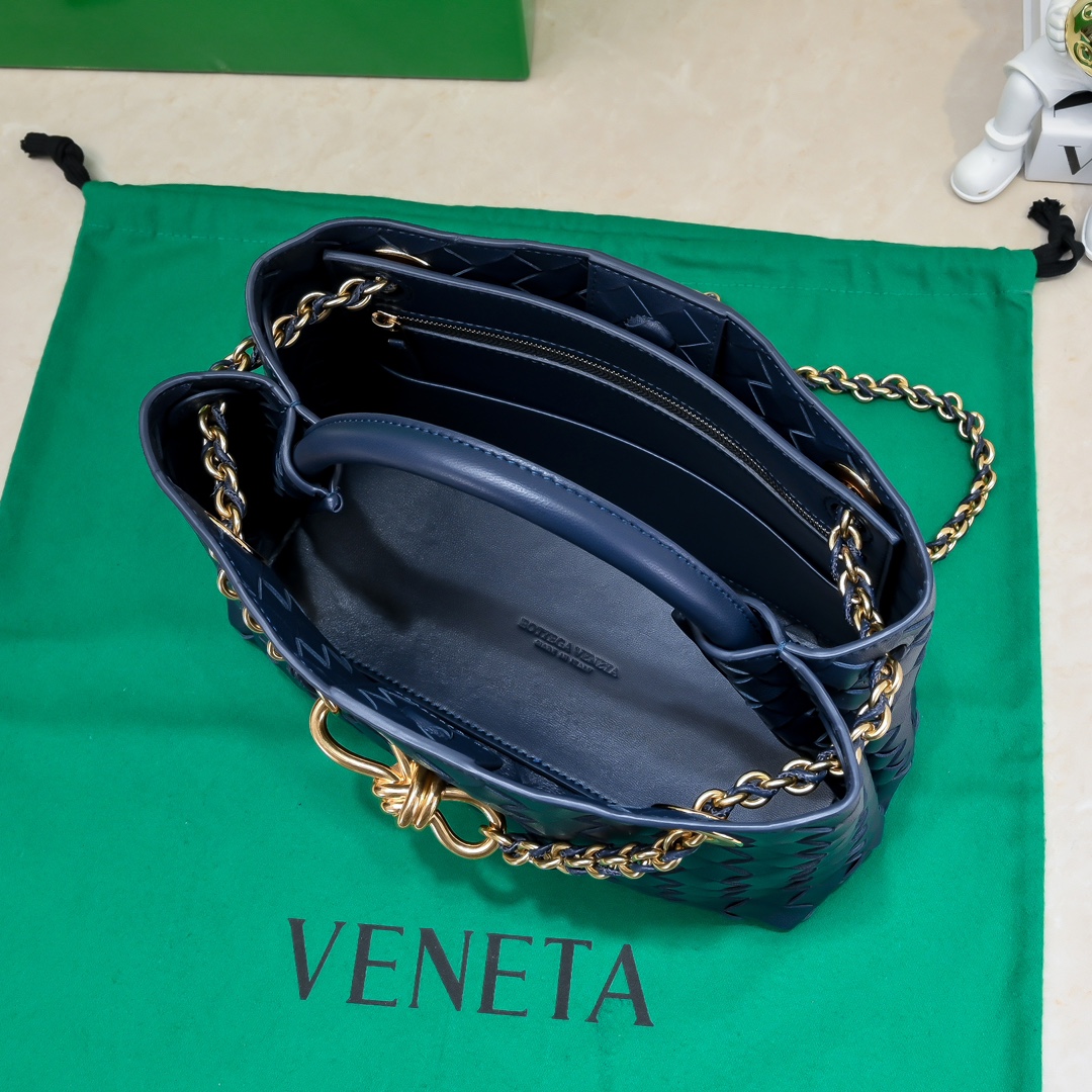 Bagsaaa B0tt*ga Ven*ta Small Andiamo 766014 Dark Blue - 20x25x10 cm