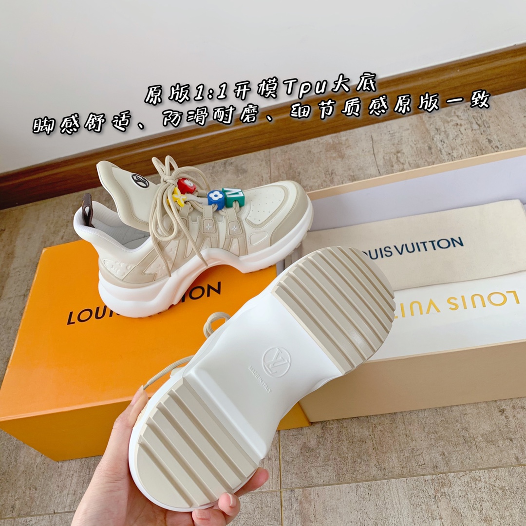 Bagsaaa L0vis Vvtt0n LV Archlight Sneaker Beige
