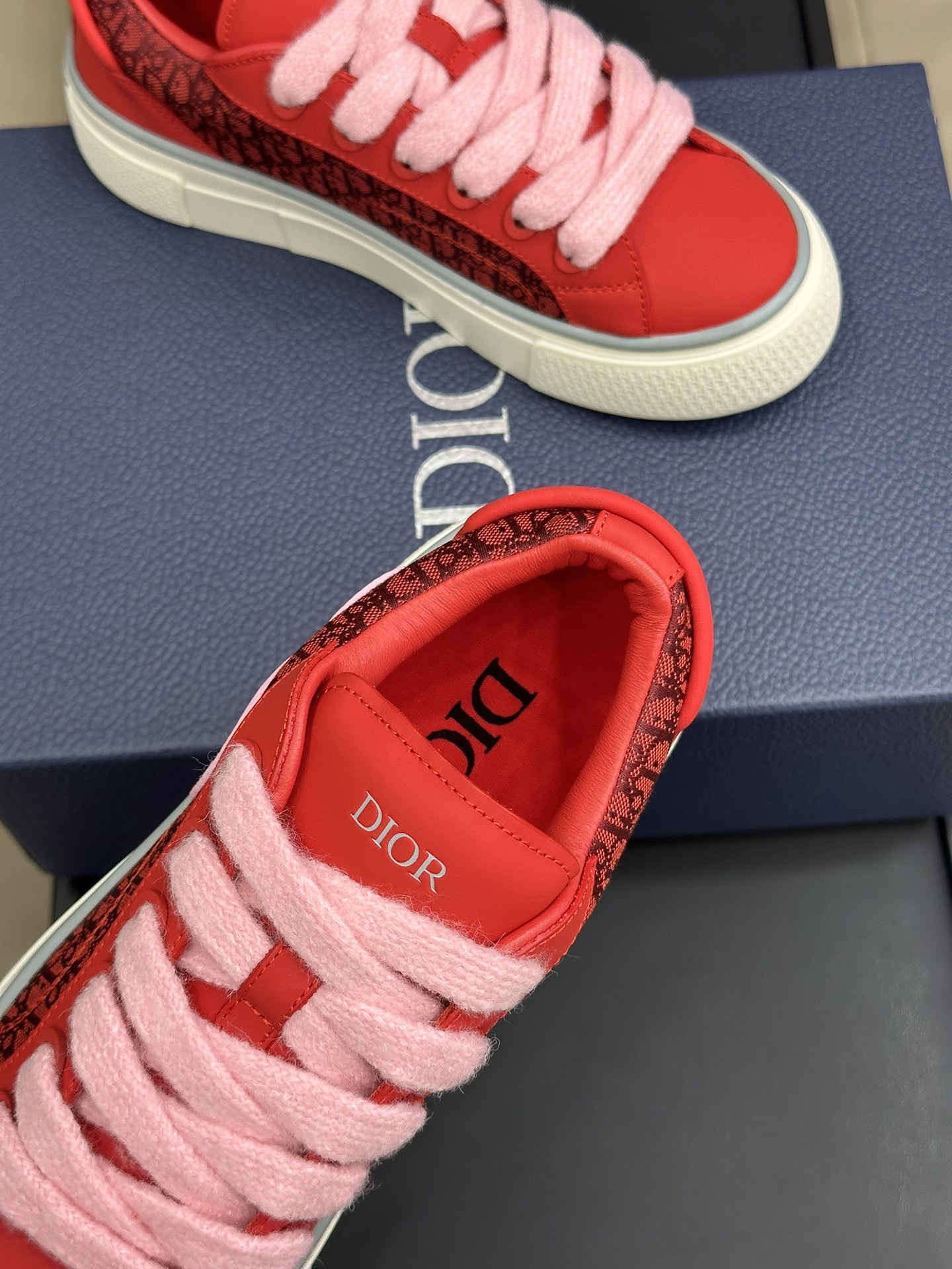 Bagsaaa D10r B33 Sneaker Red Smooth Calfskin and Red D10r Oblique Jacquard