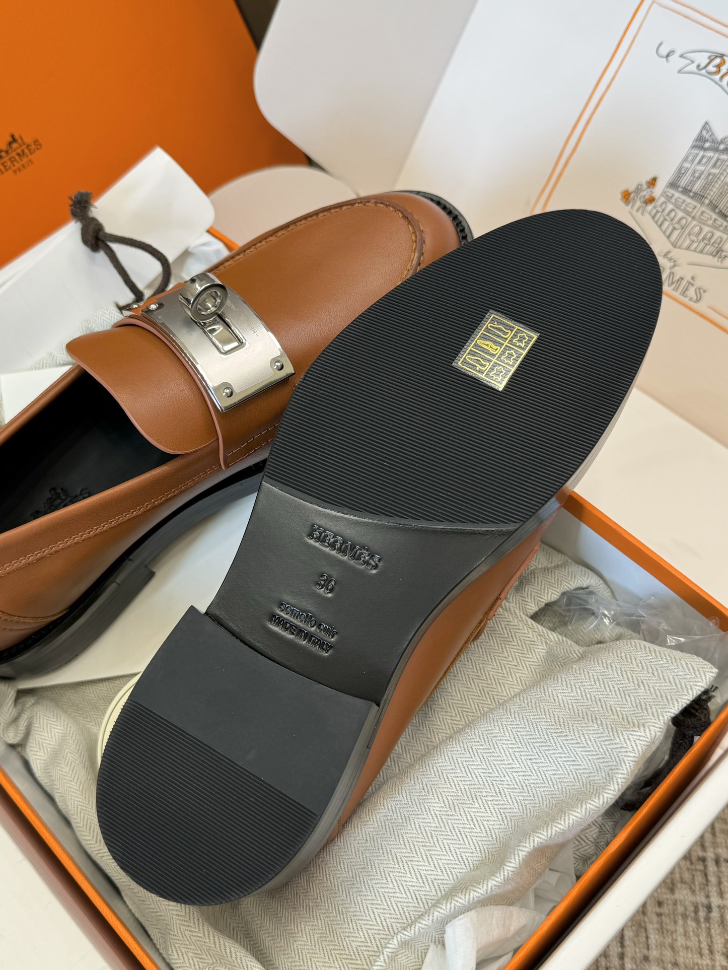 Bagsaaa H**me5 Hot Loafer Brown
