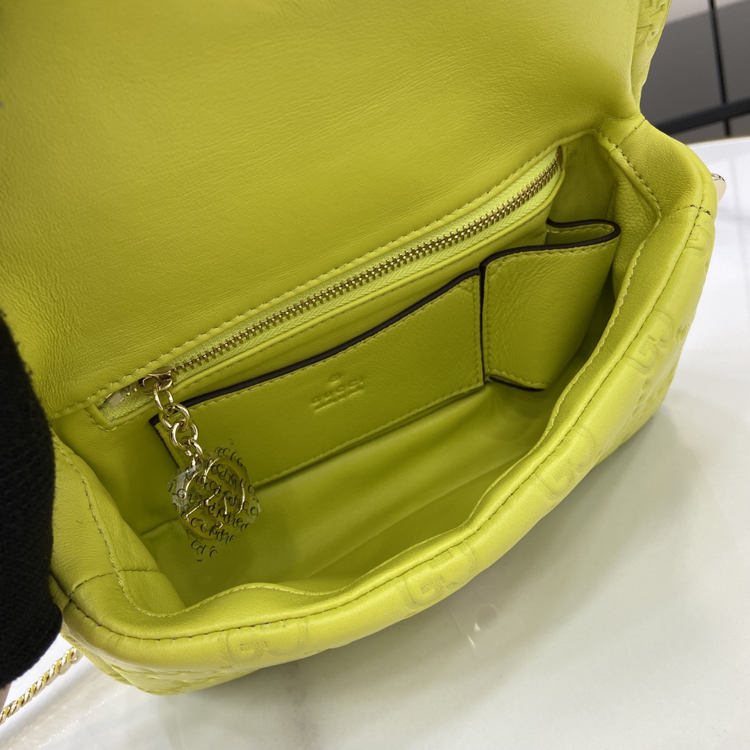 Bagsaaa Gvc*1 GG Milano Mini Top Handle Bag 806017 Bright Green GG - 21 x 12.5 x 4.5cm