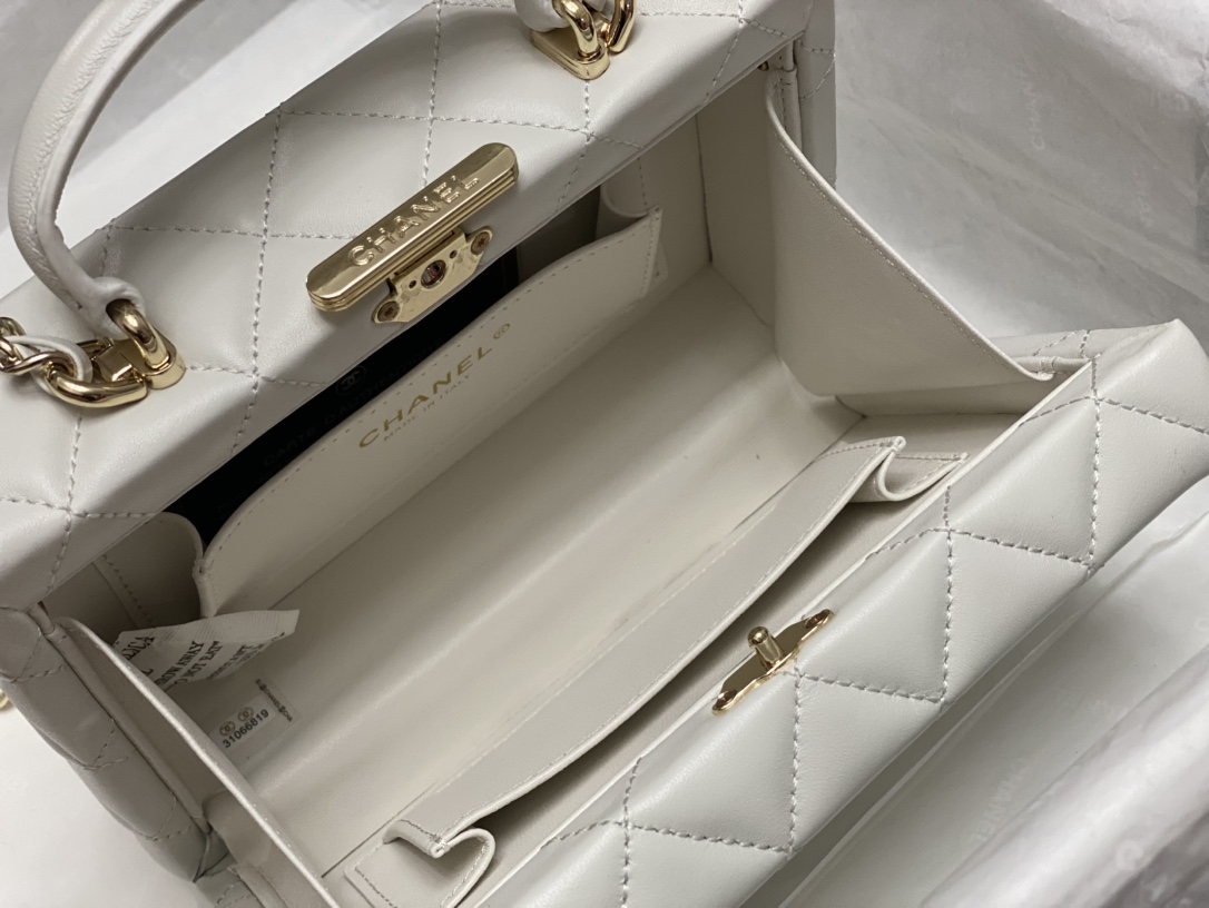 Bagsaaa Ch**el Small Box Bag AS5167 White - 12.5 × 18 × 6.5 cm
