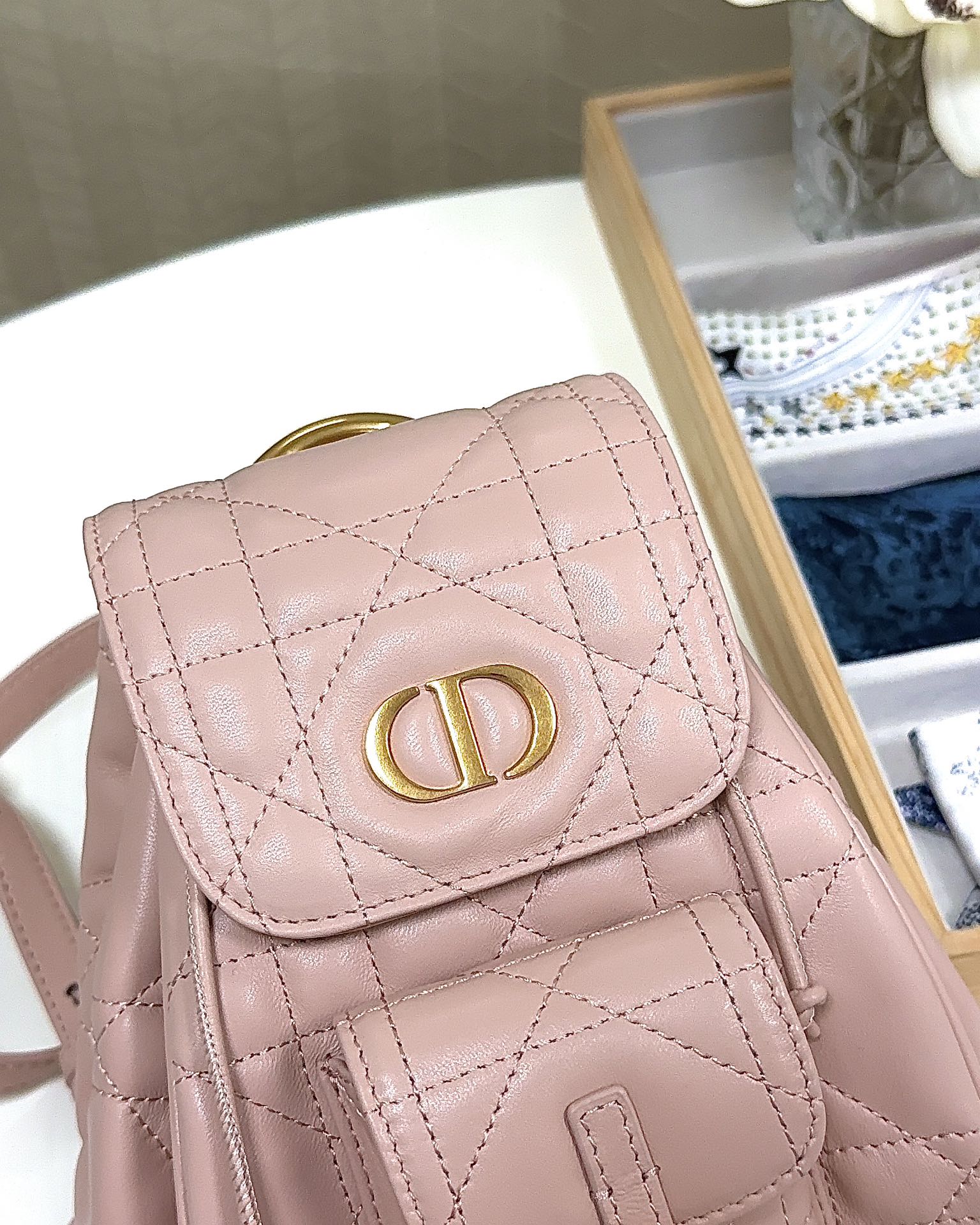 Bagsaaa Small D10r Caro Backpack Powder Pink Macrocannage Lambskin - 19.5 x 18.5 x 8.5 cm
