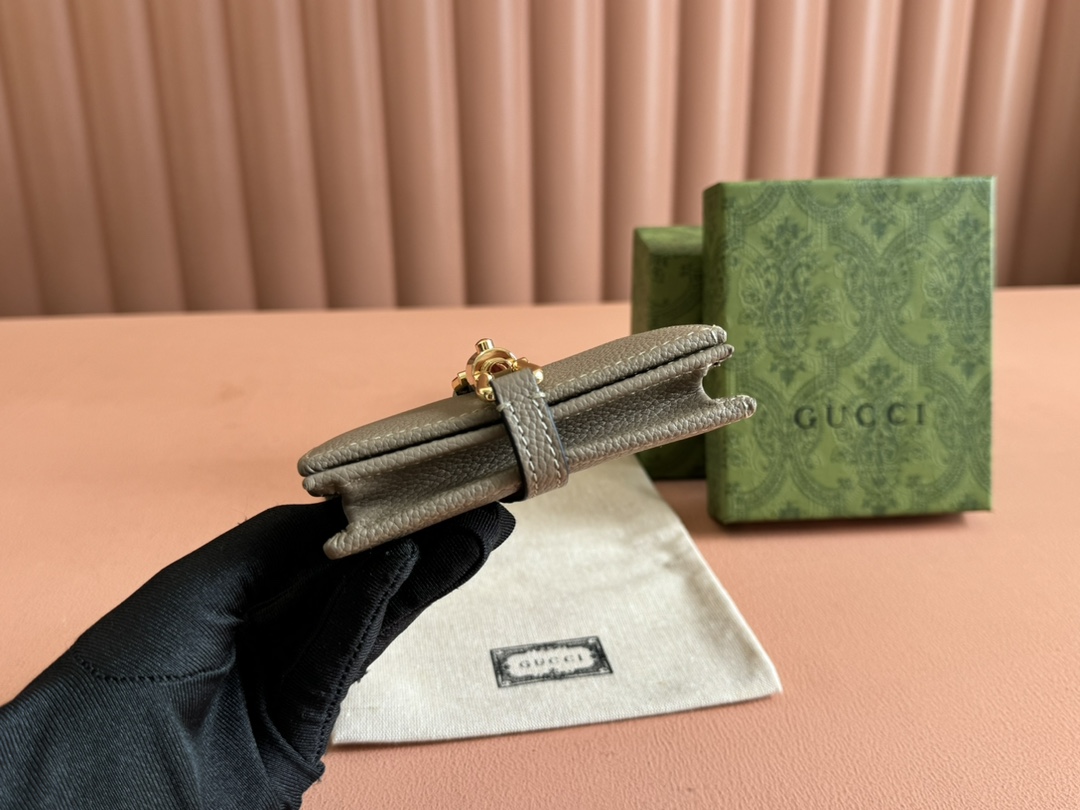 Bagsaaa Gvc*1 Jackie 1961 card case wallet 645536 taupe
