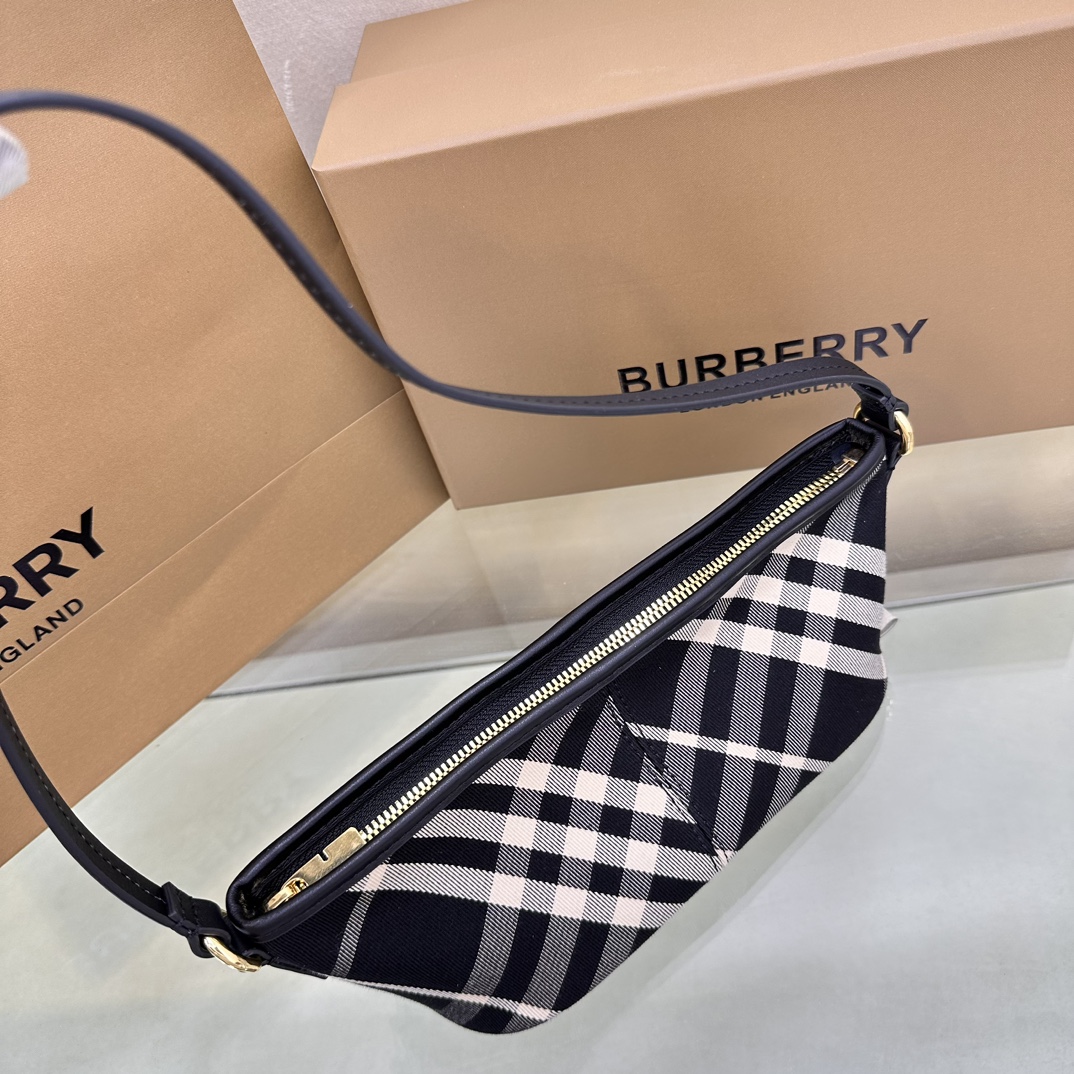 Bagsaaa Bv*b*rry Check Mini Bag Black - 20 x 10 x 9cm