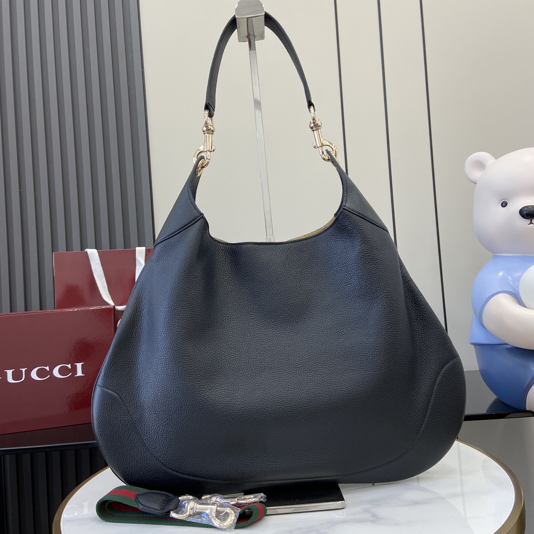 Bagsaaa Gvc*1 B medium shoulder bag 820169 black - 49 x 46 x 4cm
