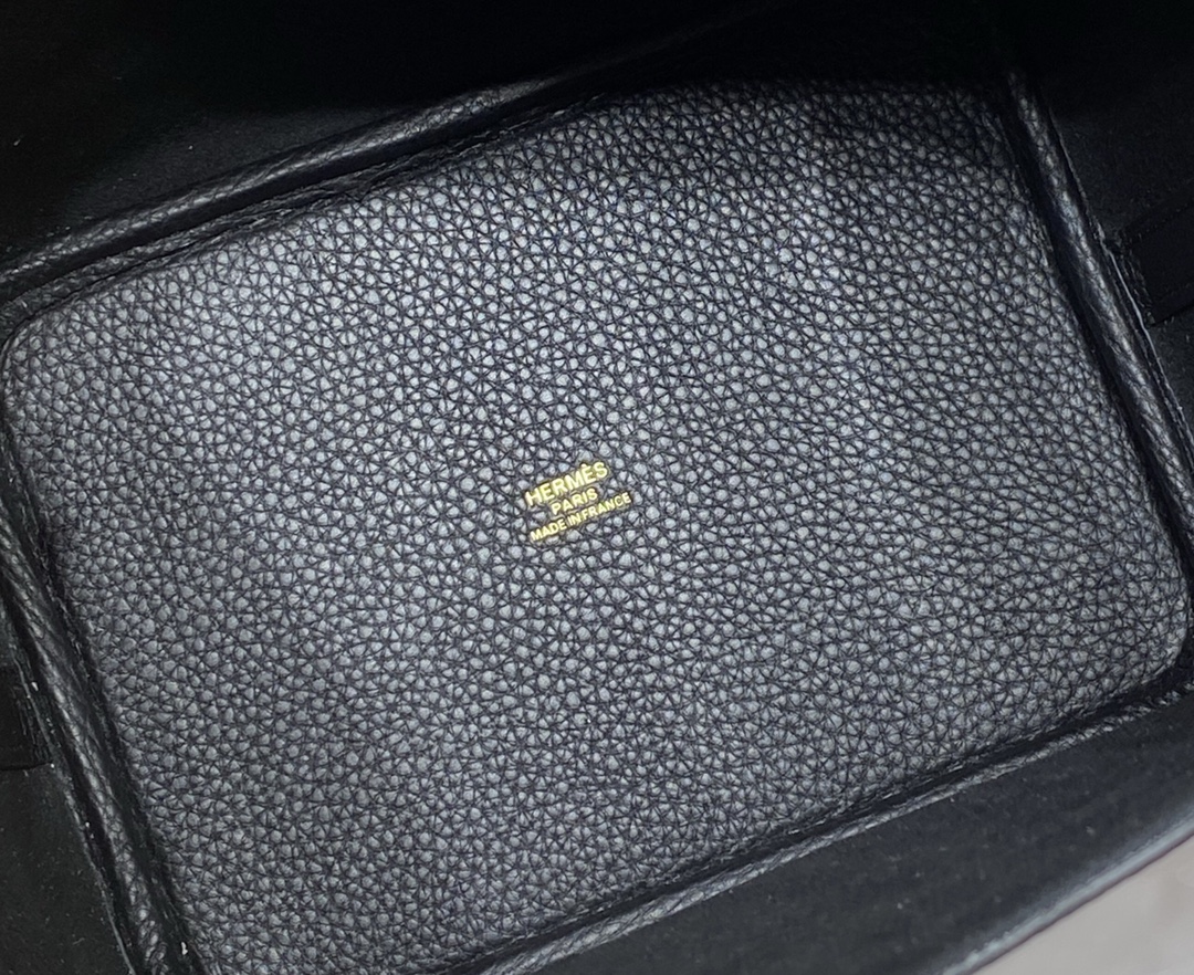 Bagsaaa H**me5 Picotin Lock 22 Black Togo & Gold