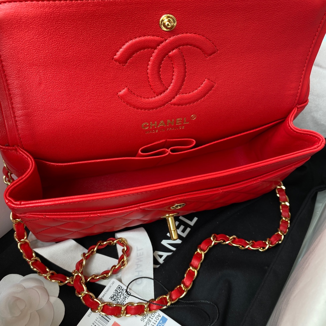 Bagsaaa Ch**el Flap Bag Red Lambskin & Gold Hardware - 23cm
