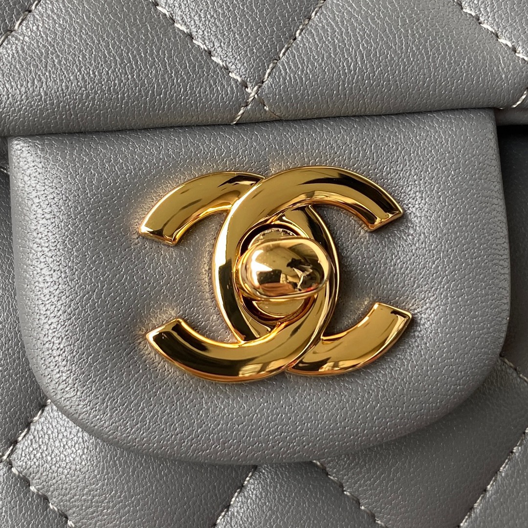 Bagsaaa Ch**el Flap Bag Gray Lambskin & Gold Hardware - 23cm