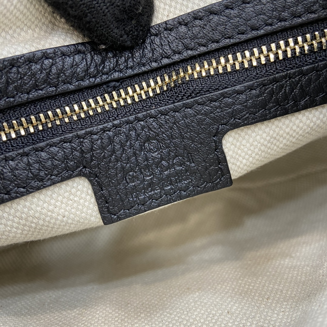 Bagsaaa Gvc*1 GG Emblem Small Shoulder Bag ‎815409 Black - 25x20x5cm