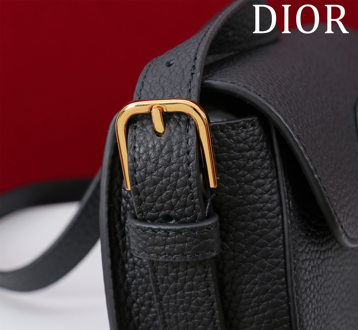 Bagsaaa D10r Bobby East-West Bag Black Grained Calfskin - 21 x 12 x 5.1 cm