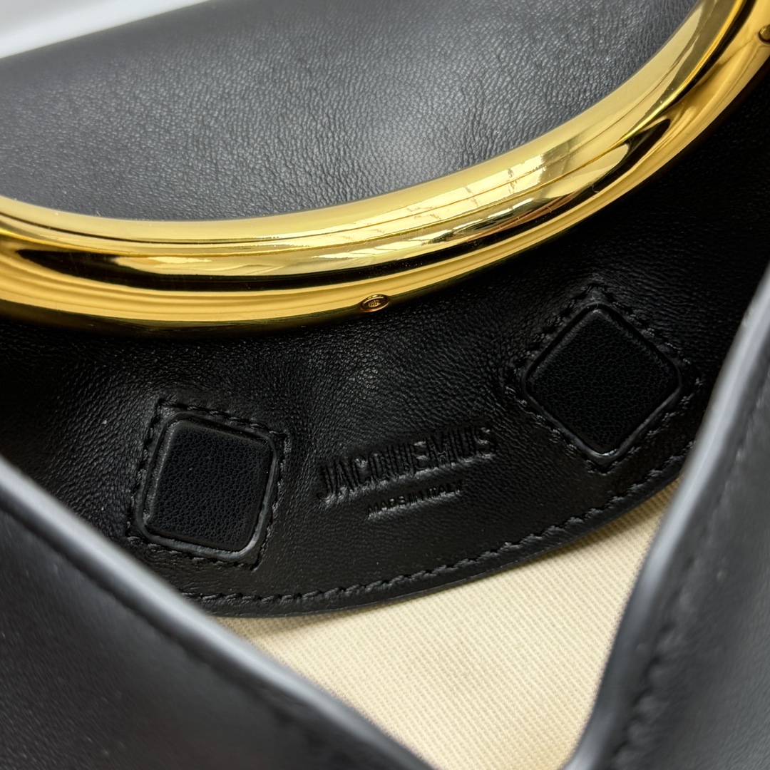 Bagsaaa Jacquemus The Calino Ring Handbag Black - 33*21*12.5 cm