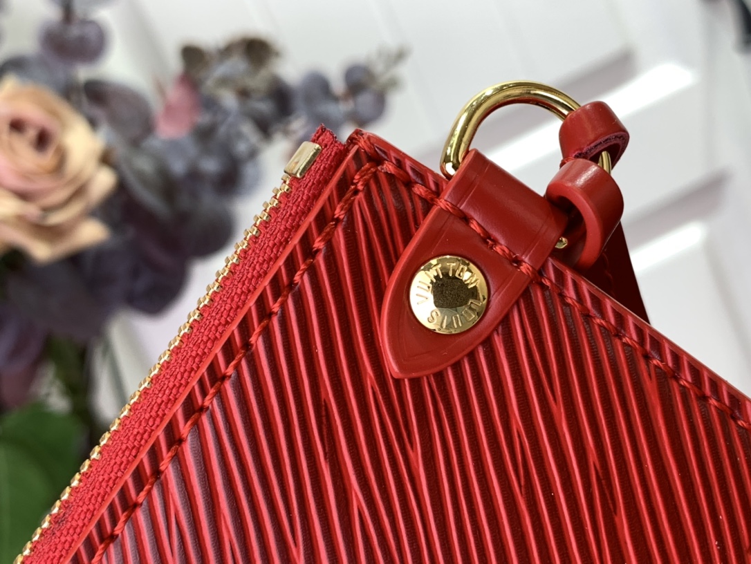Bagsaaa L0vis Vvtt0n M24675 Noé BB Red - 20 x 15 x 20 cm