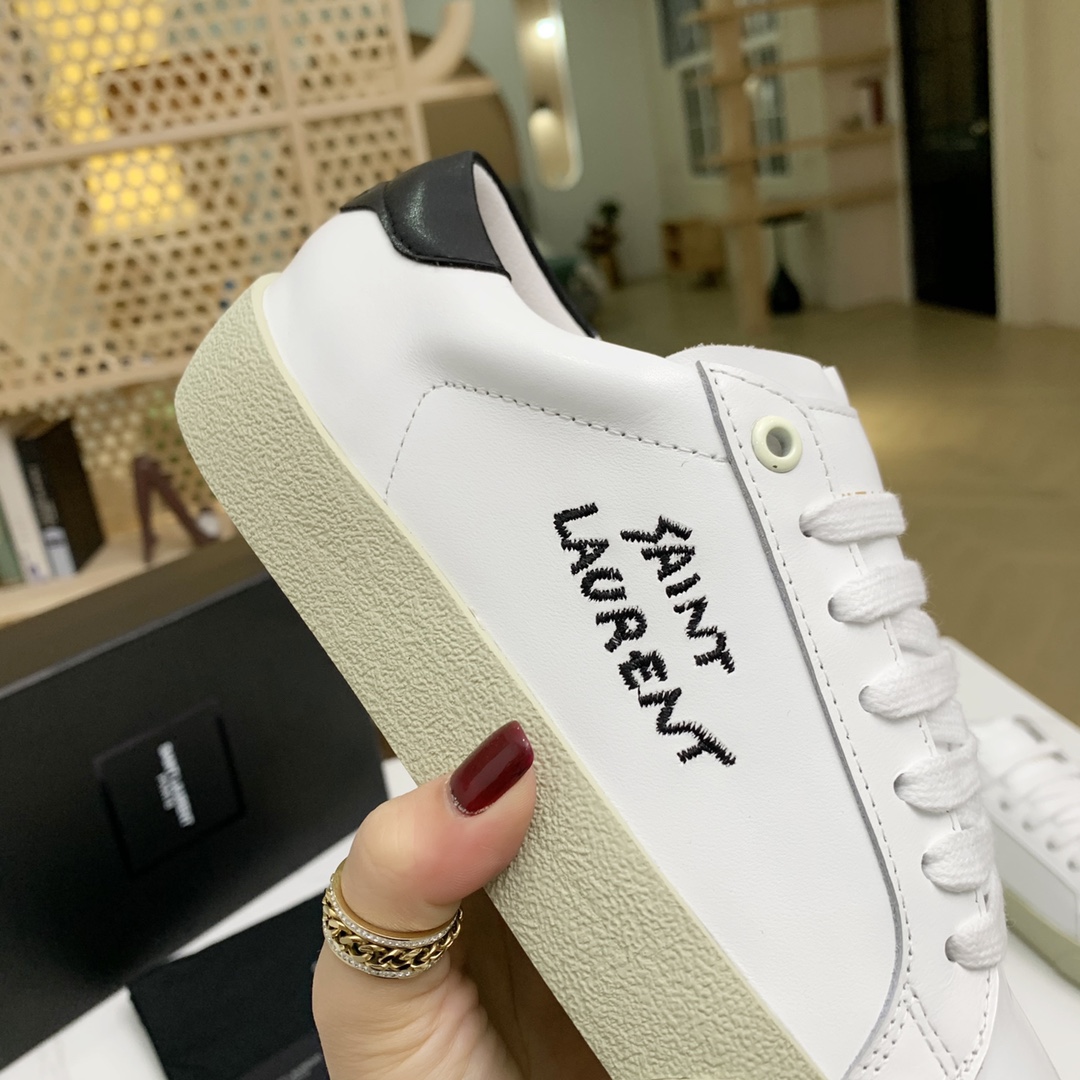 Bagsaaa Y51 court classic sl/06 embroidered sneakers in leather white