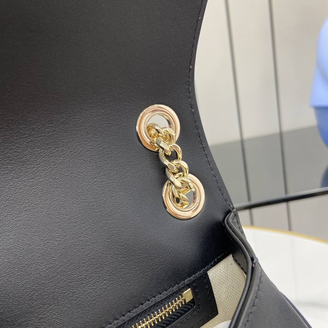 Bagsaaa Gvc*1 Blondie small shoulder bag 815715 black - 26.5x16x8 cm