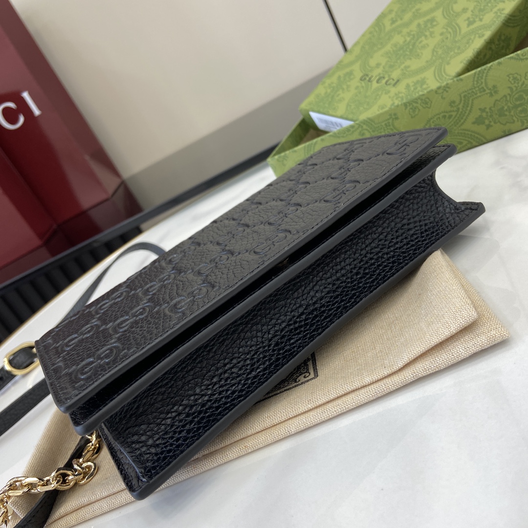 Bagsaaa Gvc*1 GG Emblem S*per mini shoulder bag 818705 black - 20 x 12.5 x 4 cm