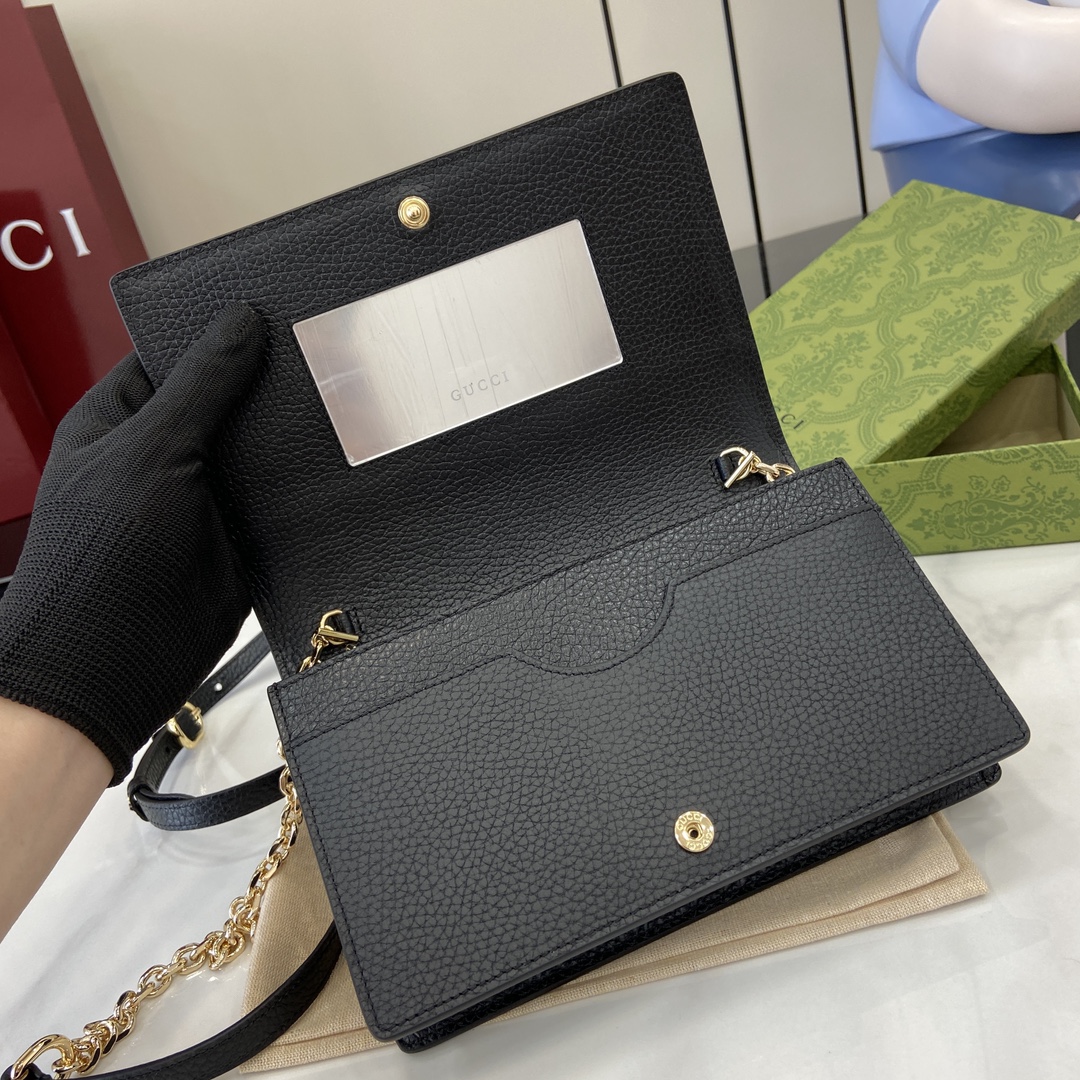 Bagsaaa Gvc*1 GG Emblem S*per mini shoulder bag 818705 black - 20 x 12.5 x 4 cm
