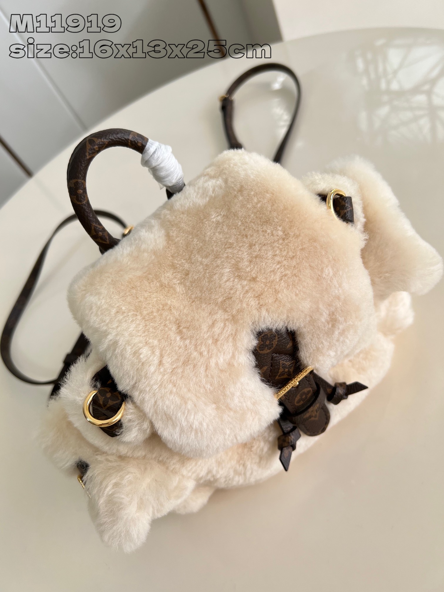 Bagsaaa L0vis Vvtt0n M11919 Nano Teddy Backpack - 16.5 x 13 x 25 cm
