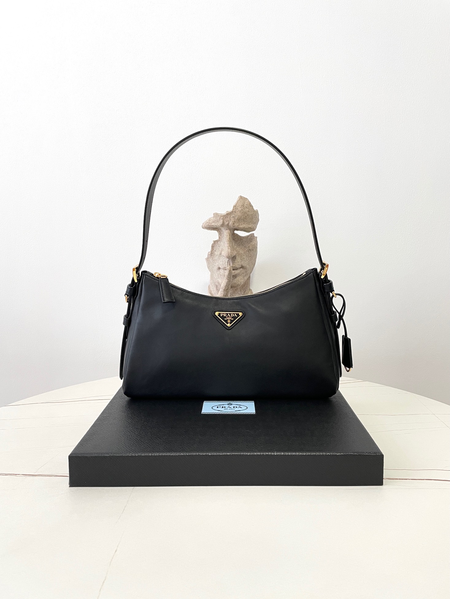 Bagsaaa Pra*a Aimée medium leather shoulder bag black - 31*18*10cm
