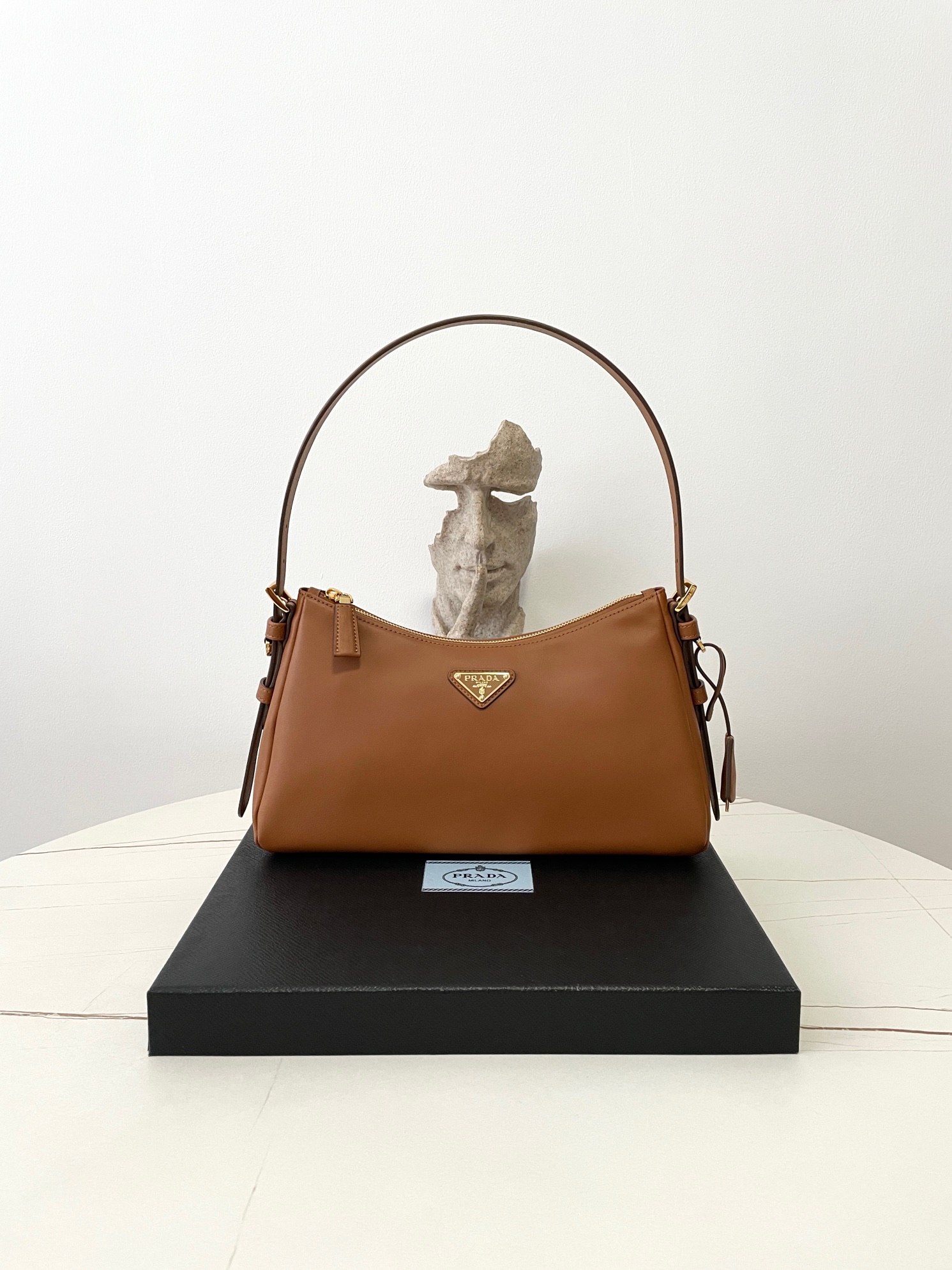 Bagsaaa Pra*a Aimée medium leather shoulder bag brown - 31*18*10cm