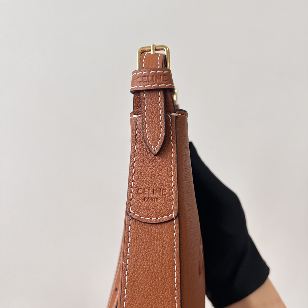 Bagsaaa Ce1i*e Phone Pouch Heloise In S*pple Calfskin Brown - 15 x 19.2 x 3 CM