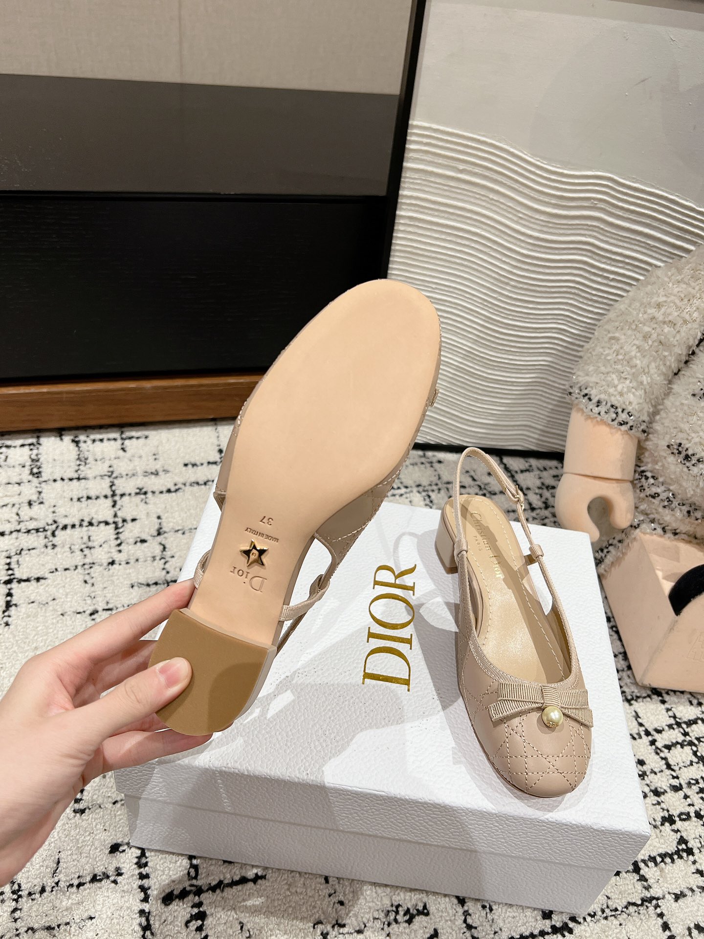 Bagsaaa D10r Ballet Slingback Pump Nude Quilted Cannage Calfskin 3cm