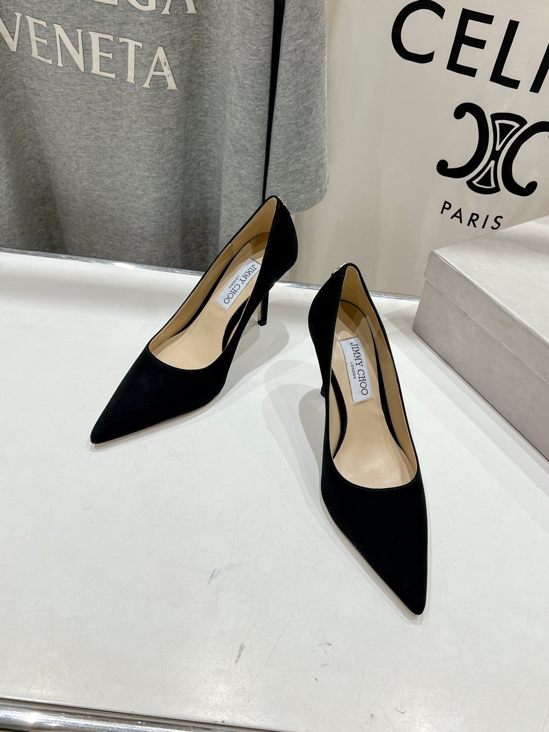 Bagsaaa J1m*y Ch00 Love 85 Black Suede Pointed Pumps with JC Emblem