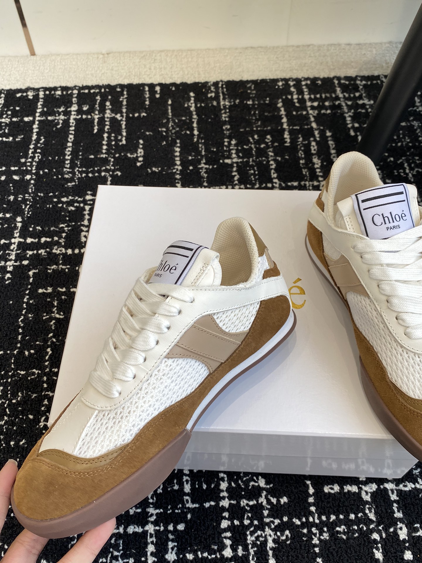 Bagsaaa Chloé Kick sneaker natural brown