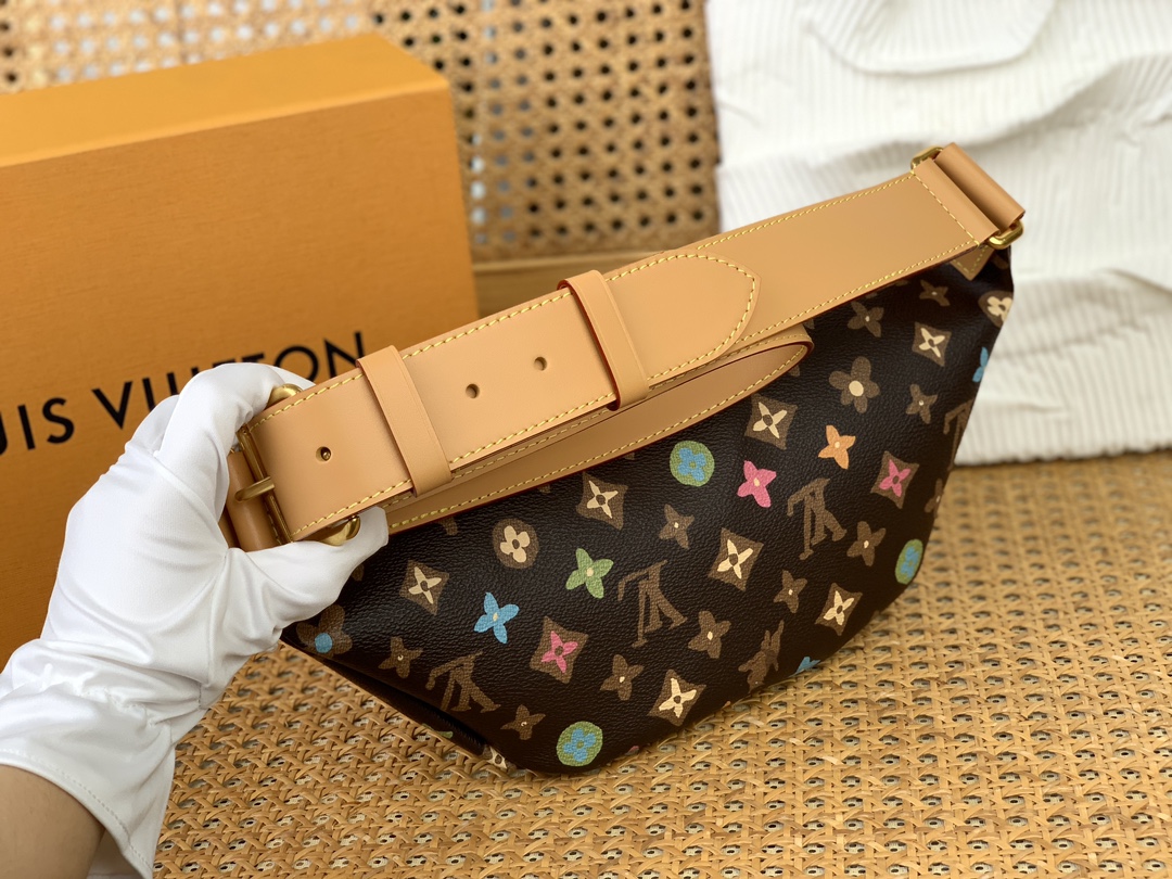 Bagsaaa L0vis Vvtt0n M24858 Rush Bumbag Chocolate Monogram - 30 x 15 x 8 cm