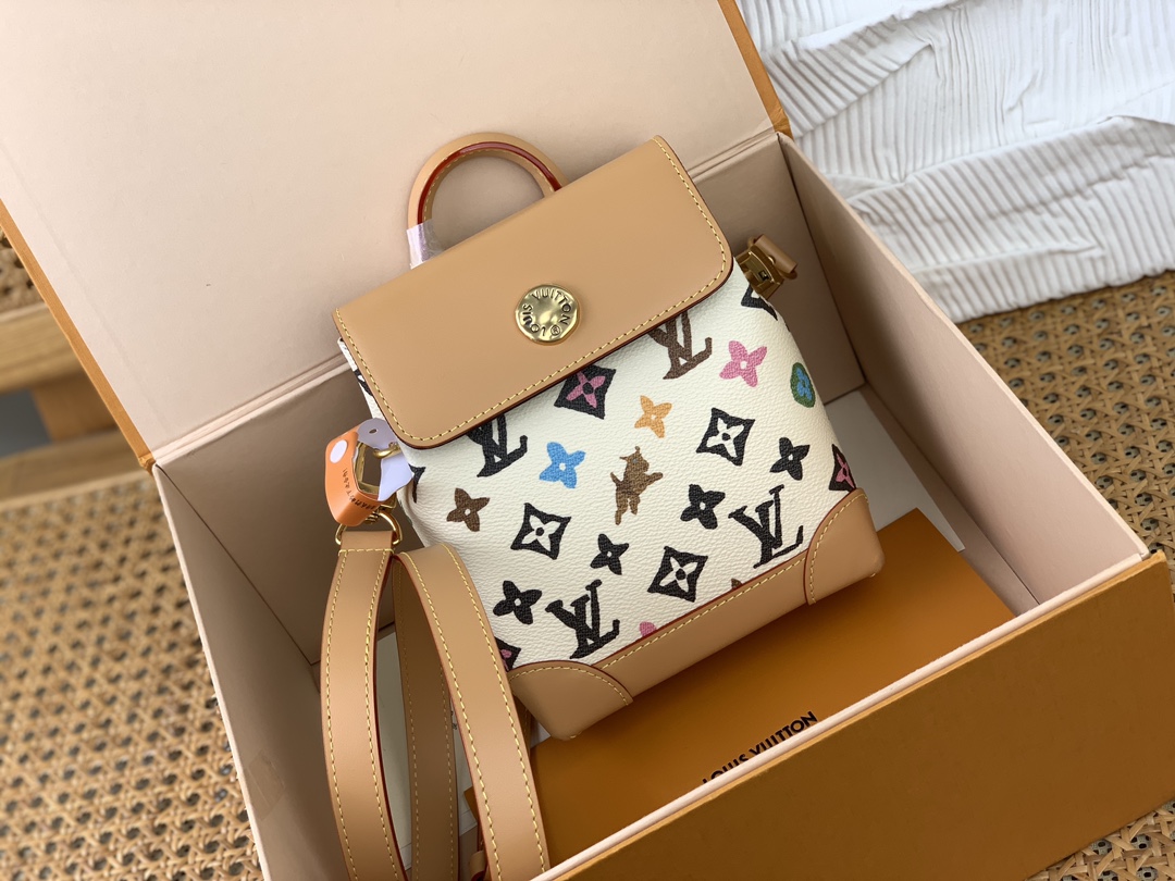 Bagsaaa L0vis Vvtt0n M83429 Nano Steamer Vanilla - 18 x 7 x 15 cm