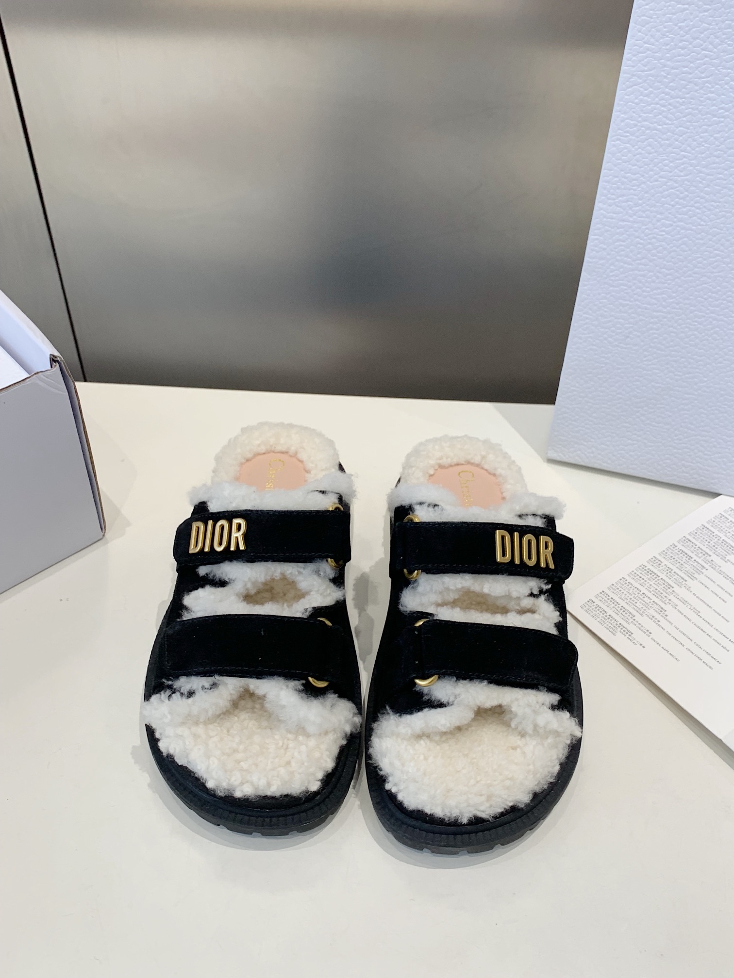 Bagsaaa D10ract Slide Black Suede Goatskin