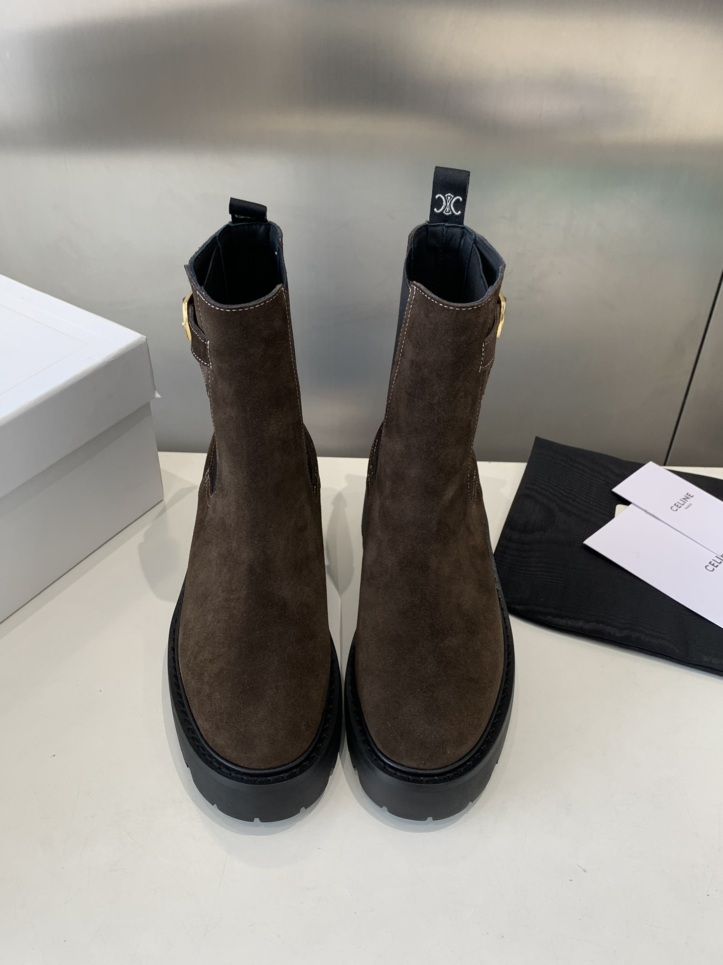 Bagsaaa Ce1i*e Triomphe Rangers Chelsea Boot In Suede Calfskin Dark Brown