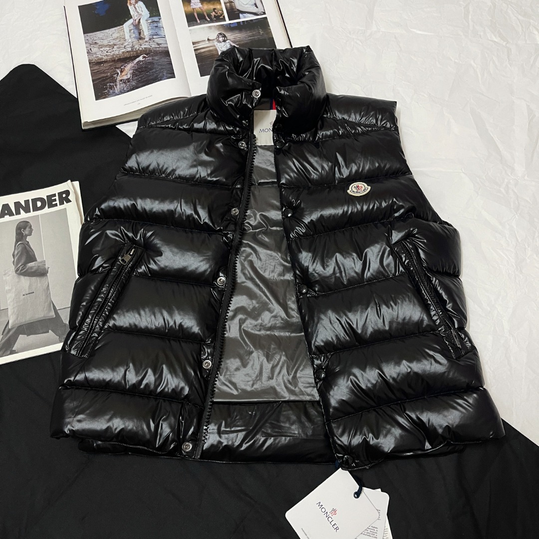Bagsaaa Moncler Tibb Down Vest Black
