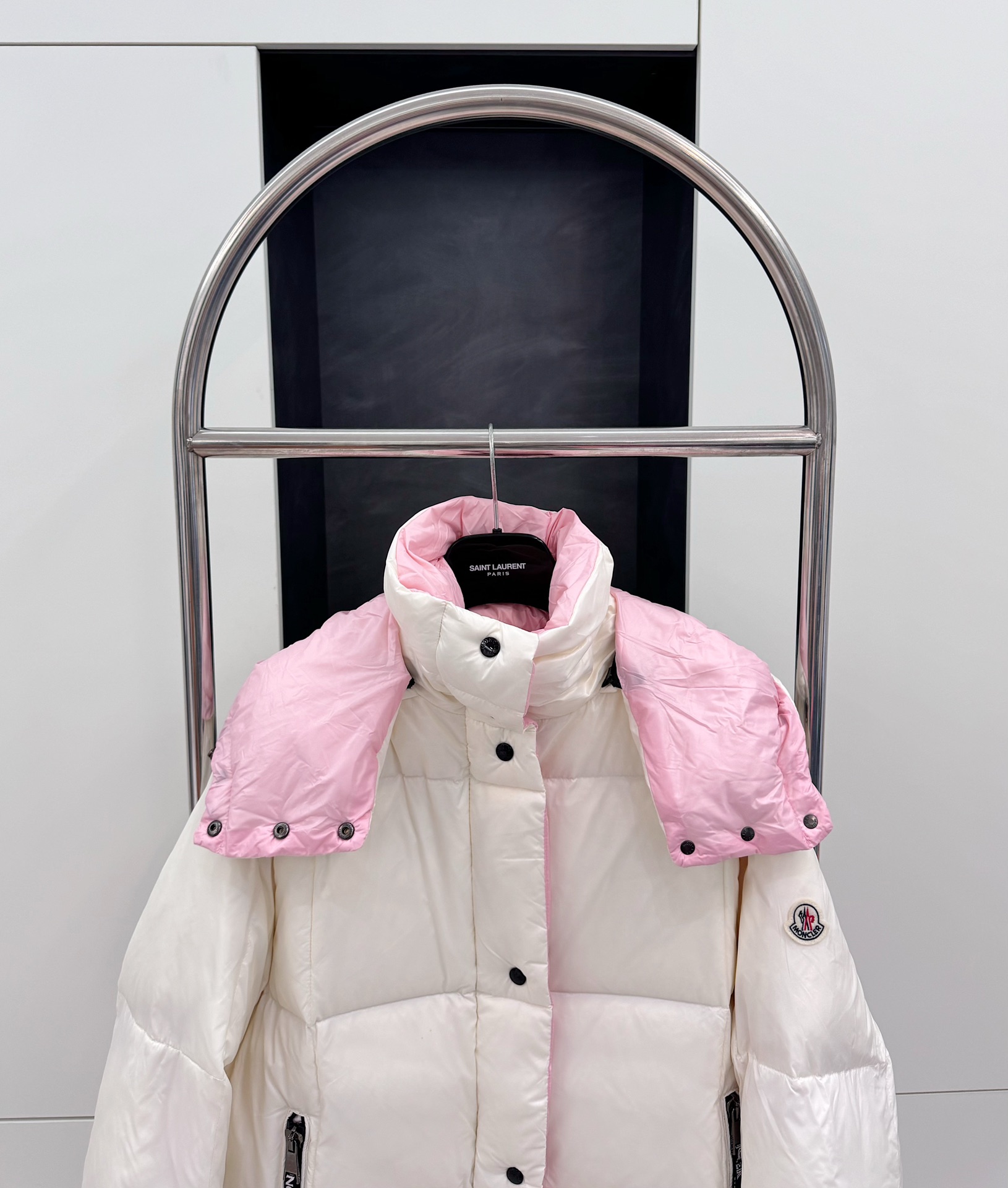 Bagsaaa Moncler Panara Puffer Jacket White & Pink