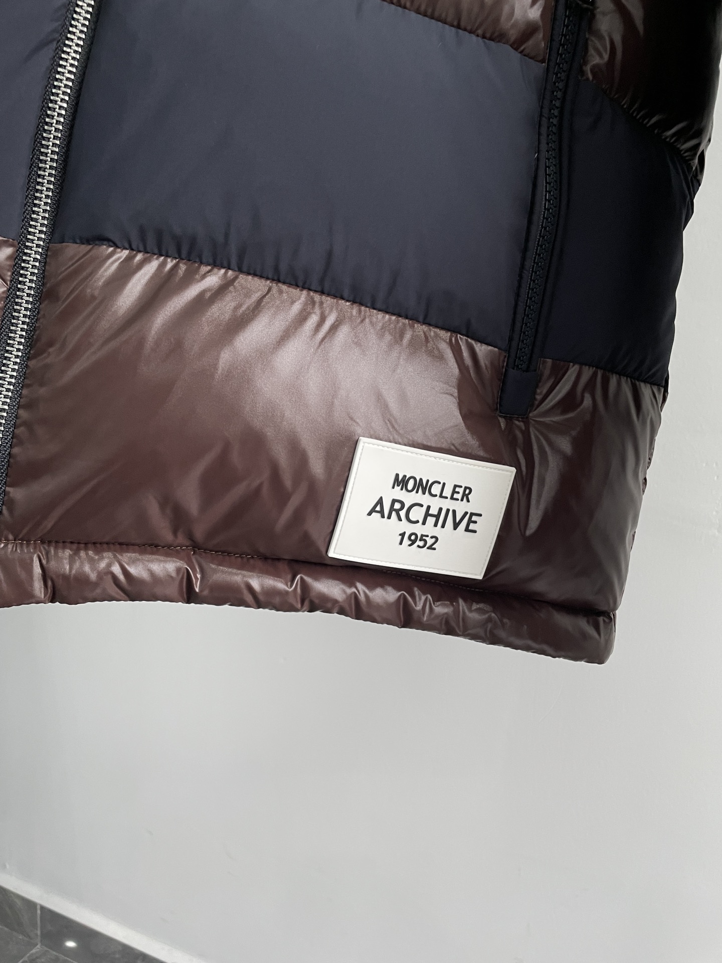 Bagsaaa Moncler Peclet Reversible Short Down Jacket Brown & Blue