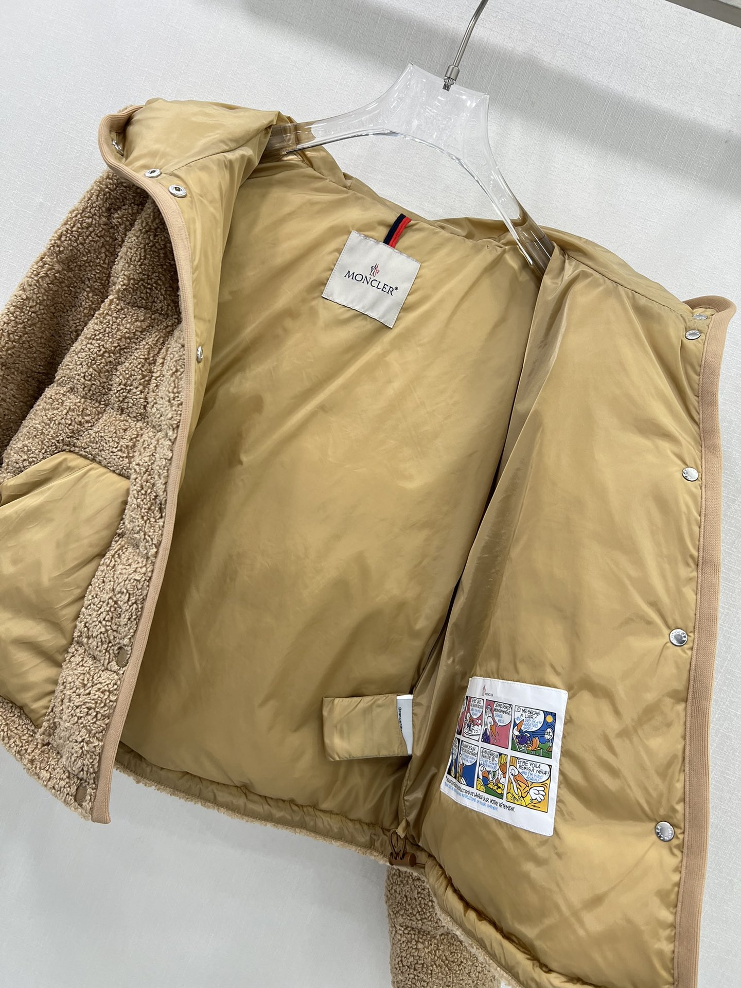 Bagsaaa Moncler Audrieu Teddy Hooded Short Down Jacket Beige
