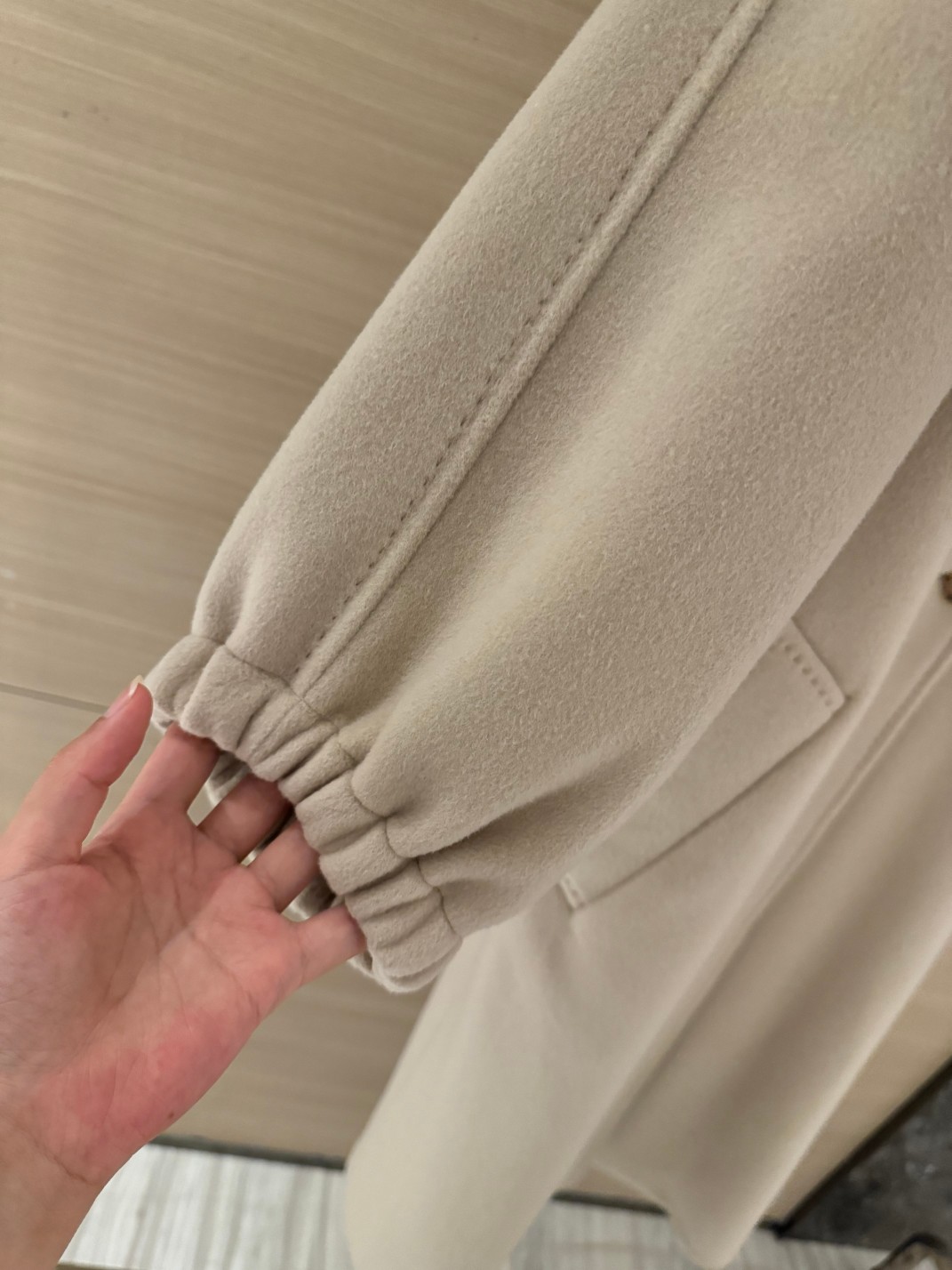 Bagsaaa Max Mara Zaffo cashmere double breasted long coat beige