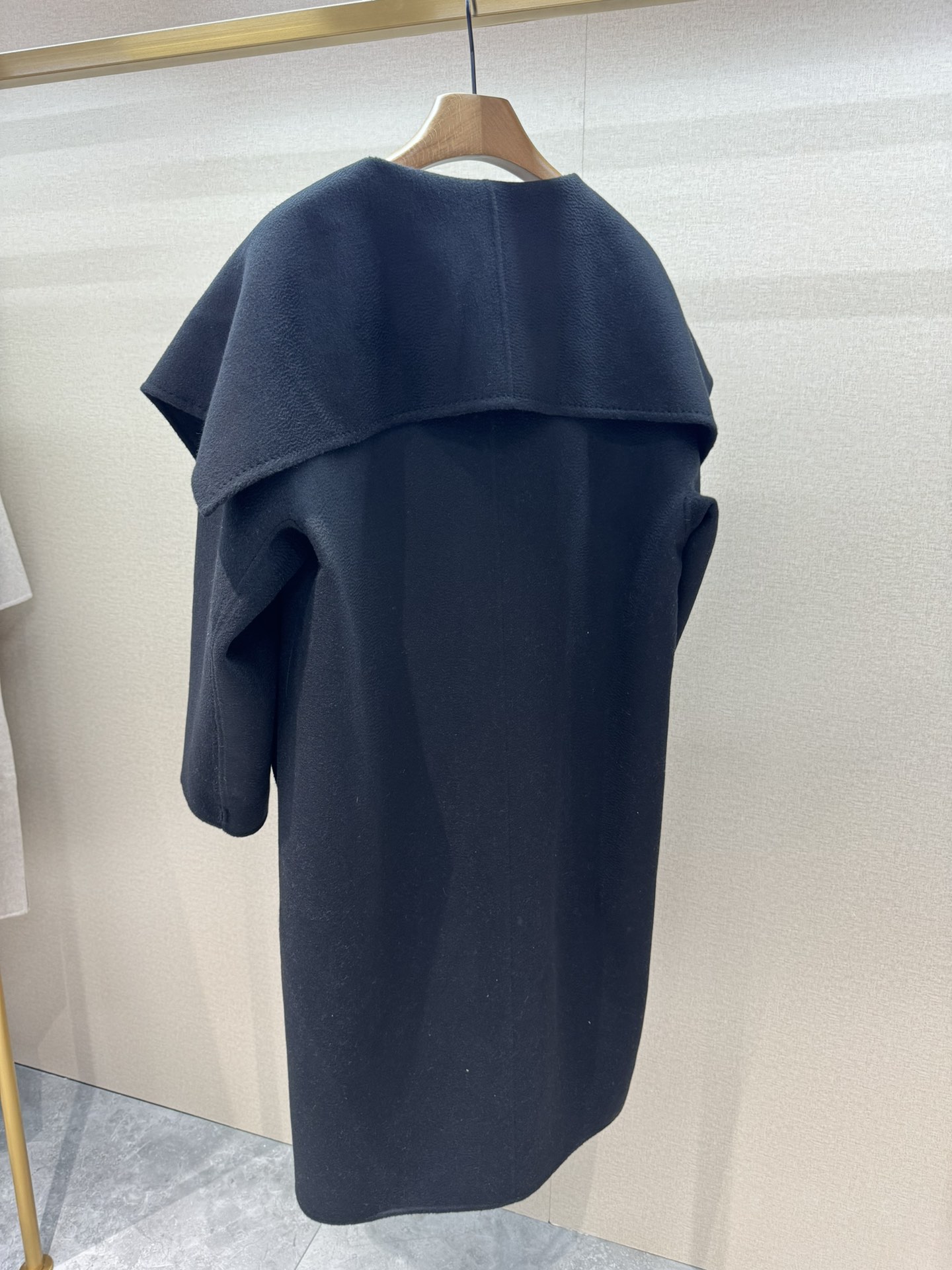 Bagsaaa Max Mara Rienza V-neck cashmere coat black