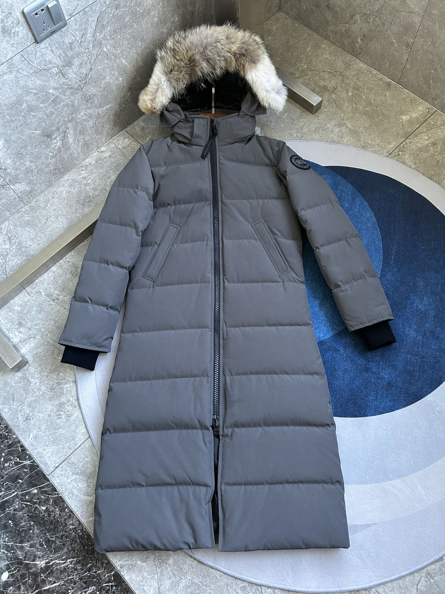 Bagsaaa Can*a G00se Mystique Parka Heritage Gray