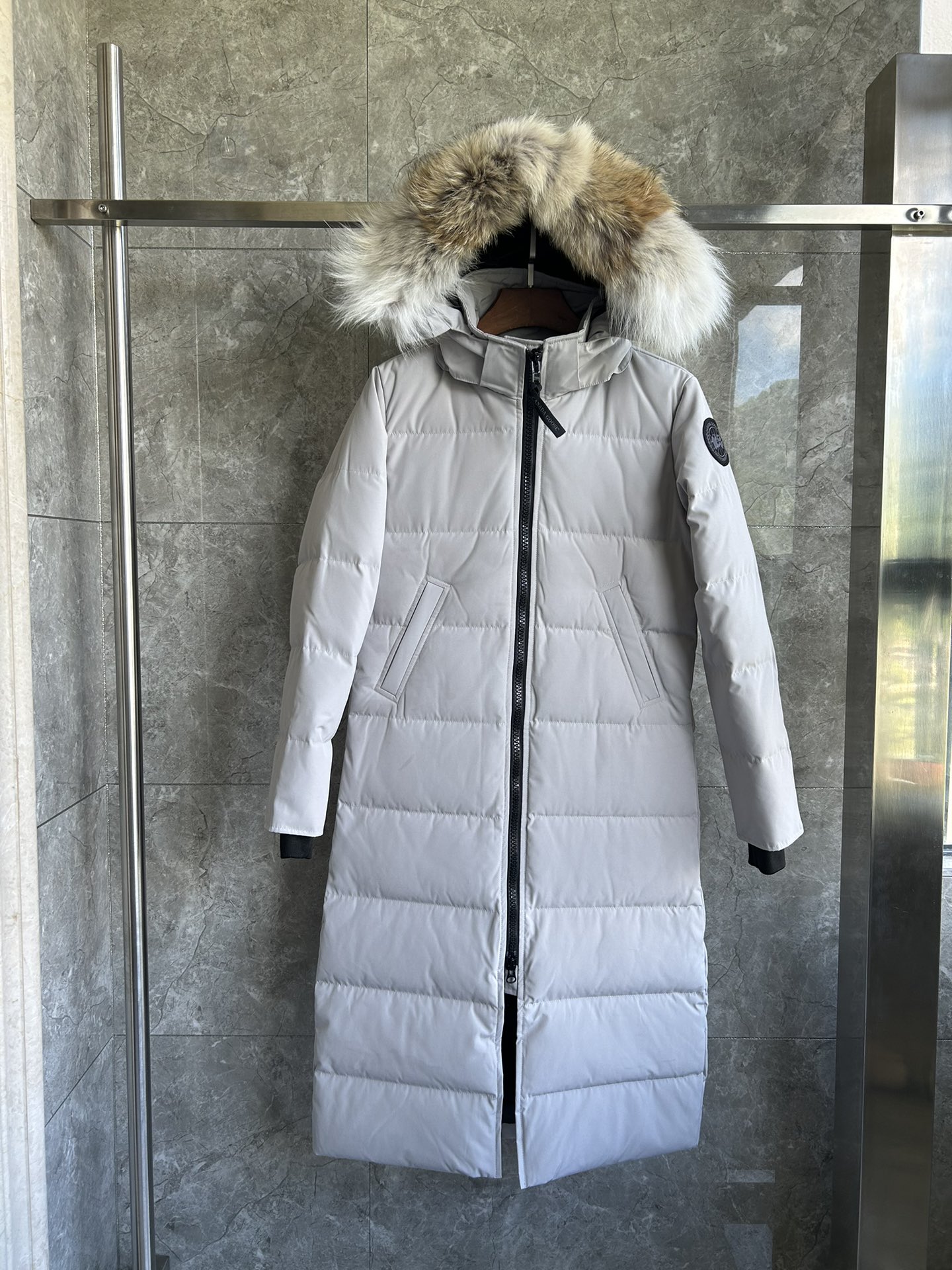 Bagsaaa Can*a G00se Mystique Parka Heritage White