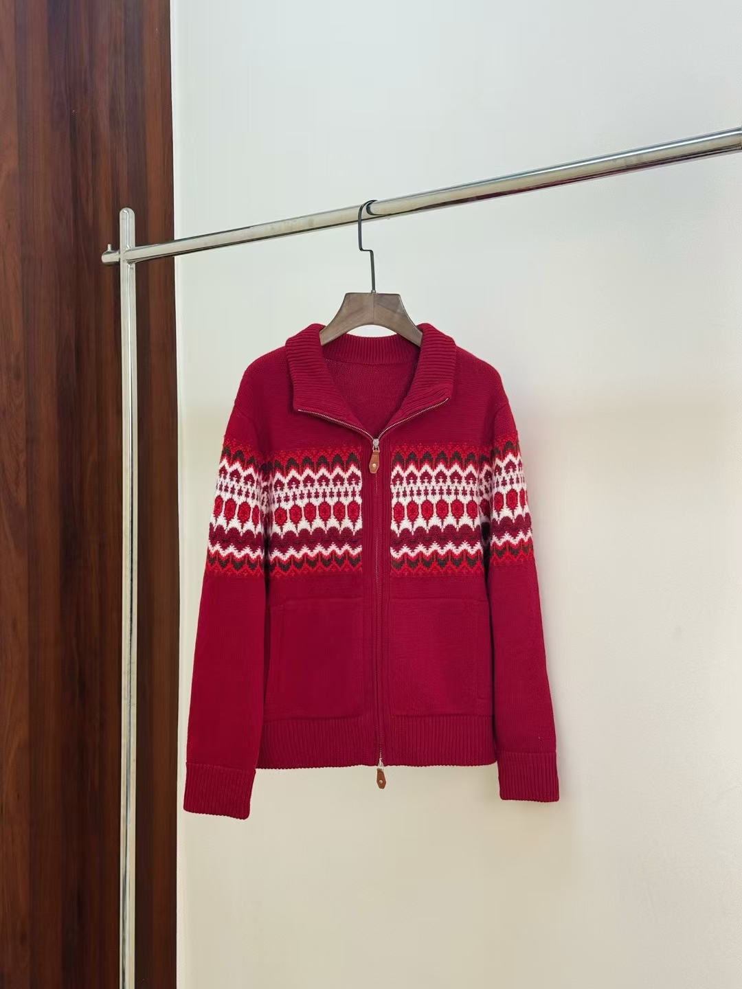 Bagsaaa L0r0 P1ana Alpe Pile Bomber Jumper Cashmere Red