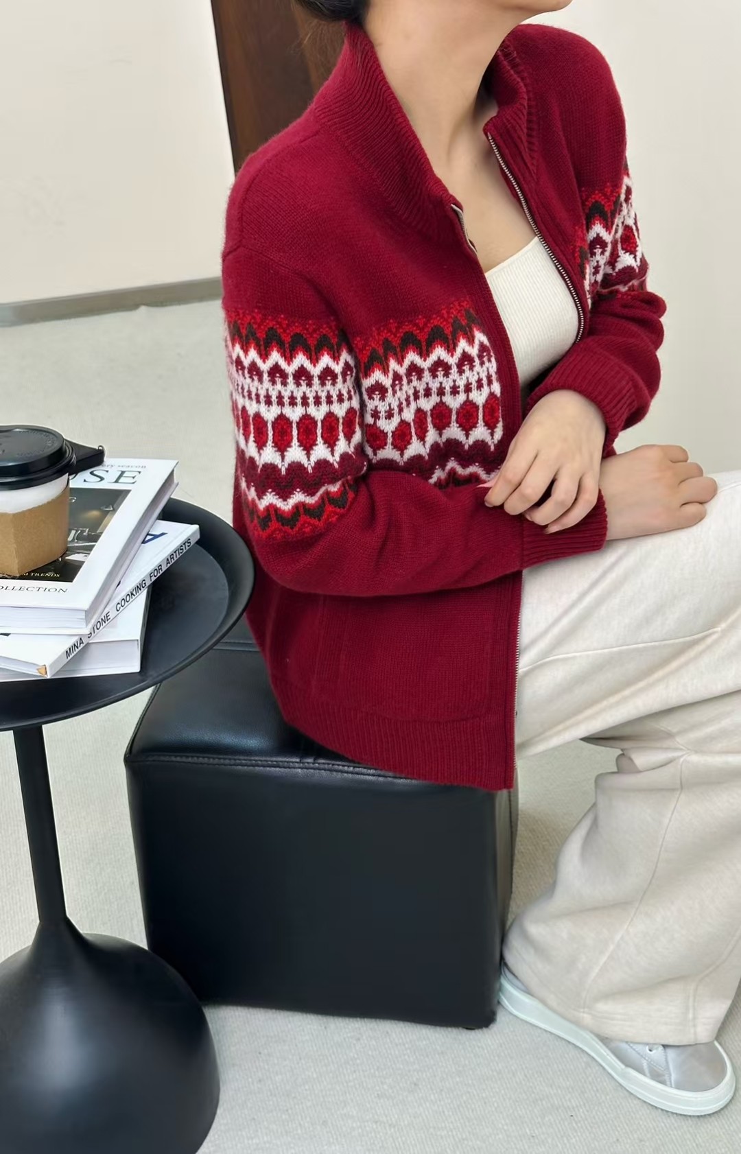 Bagsaaa L0r0 P1ana Alpe Pile Bomber Jumper Cashmere Red