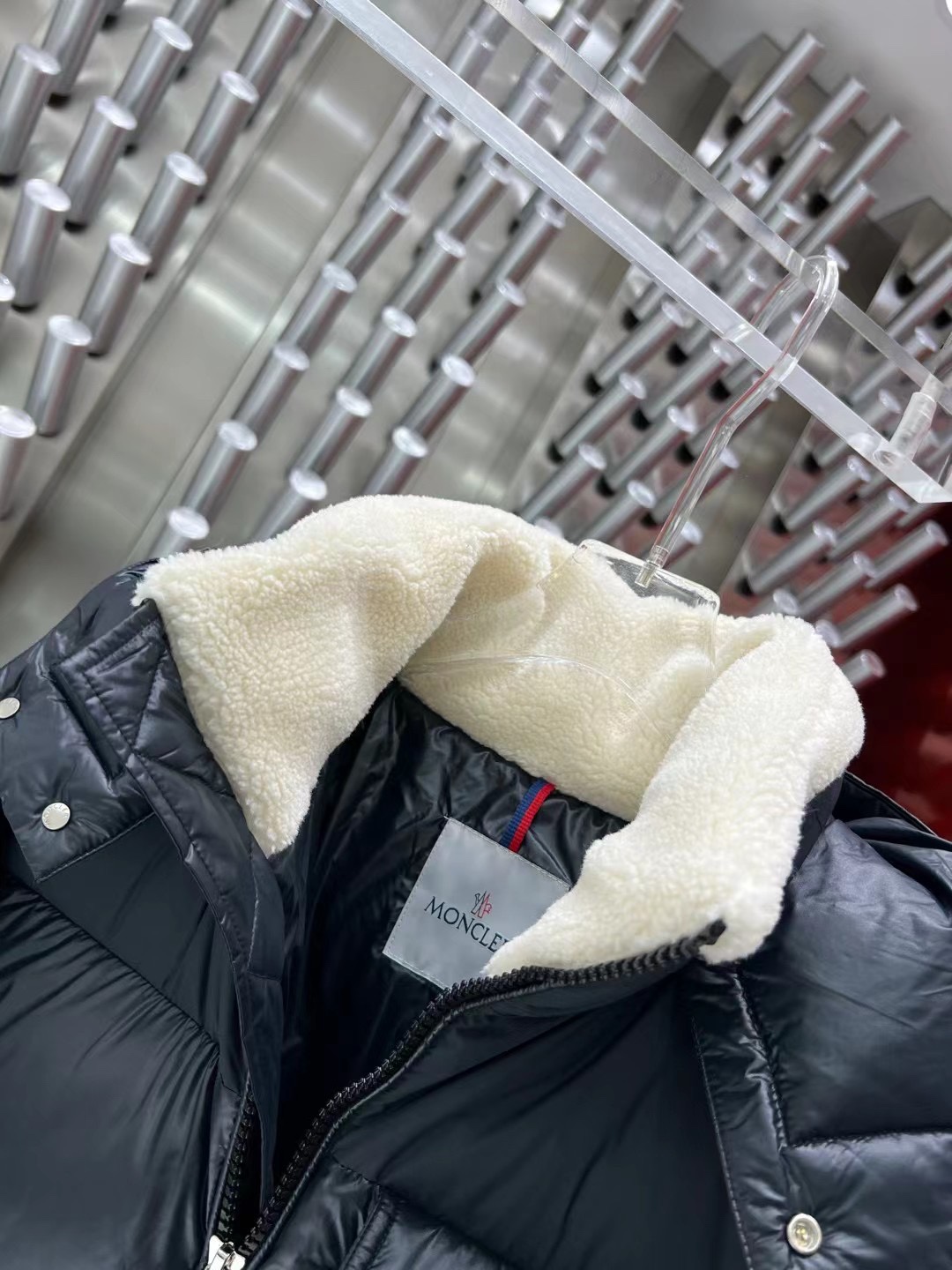 Bagsaaa Moncler Bayuda Jacket black