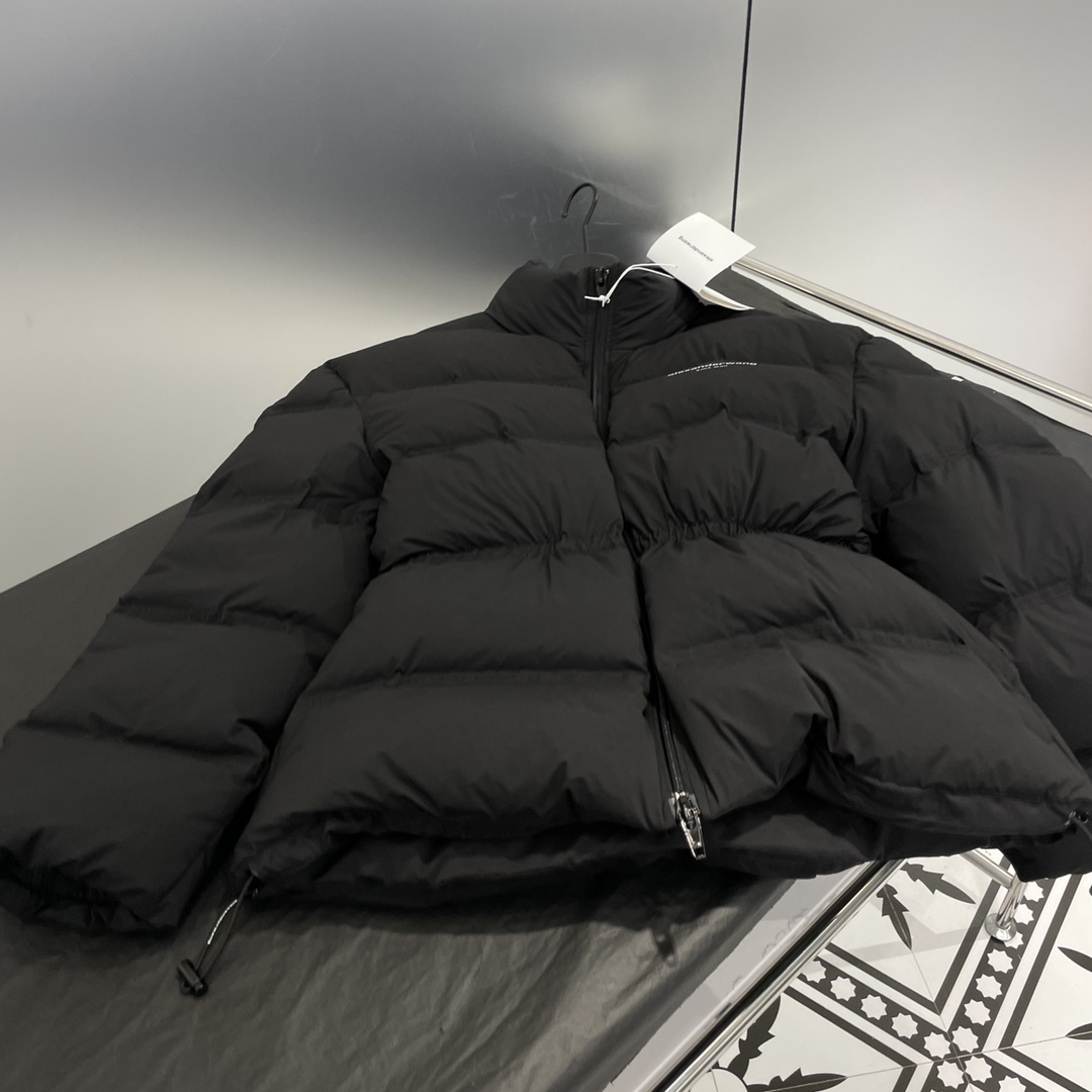 Bagsaaa A1exa*der Wang cropped puffer coat with reflective logo black