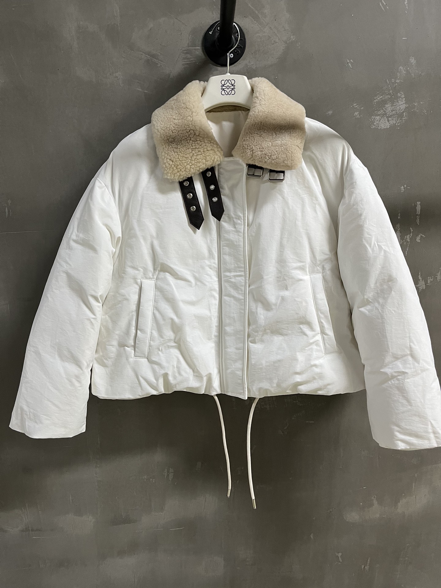 Bagsaaa L0ew* Puffer jacket in technical cotton blend ivory