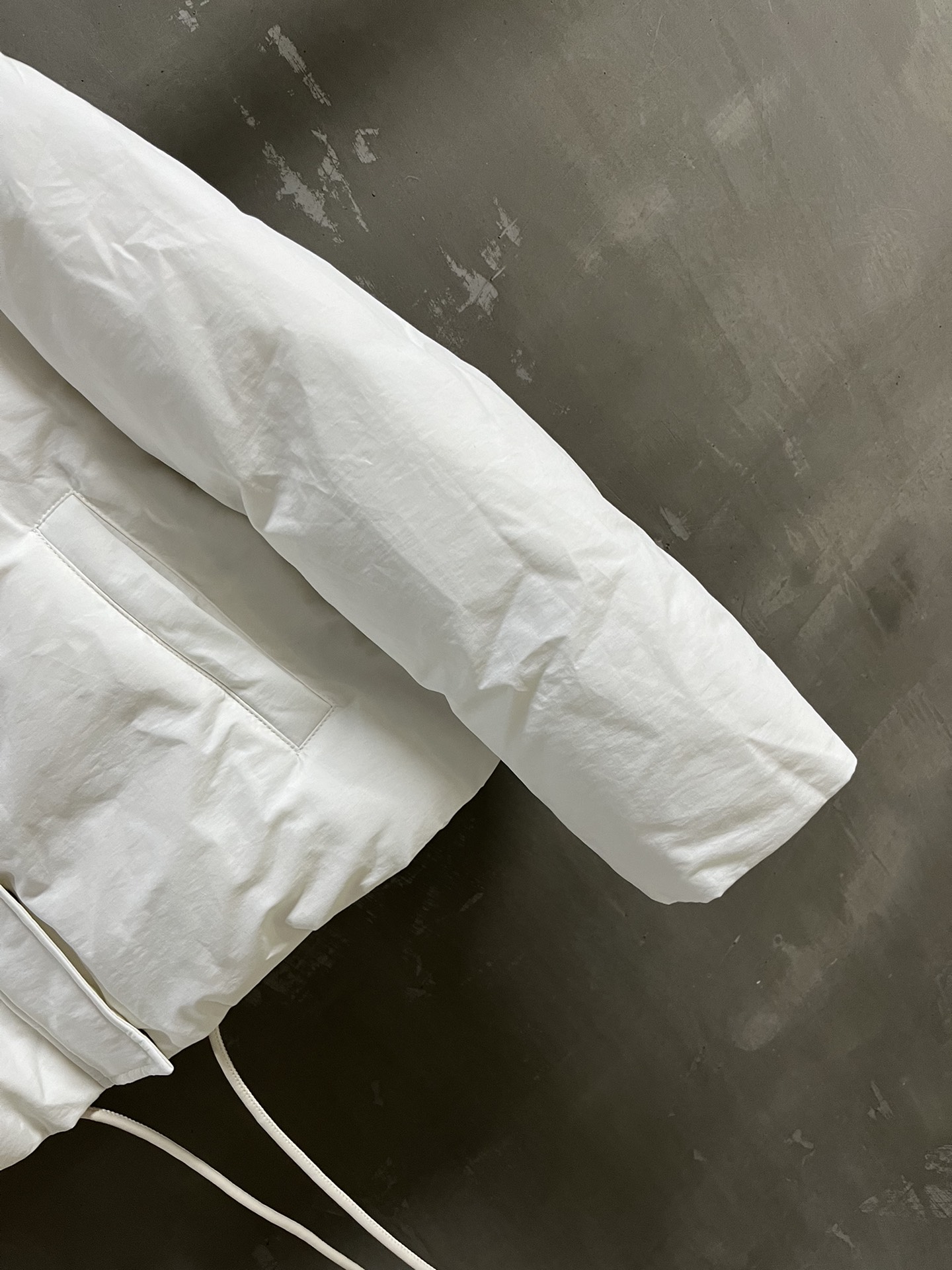 Bagsaaa L0ew* Puffer jacket in technical cotton blend ivory