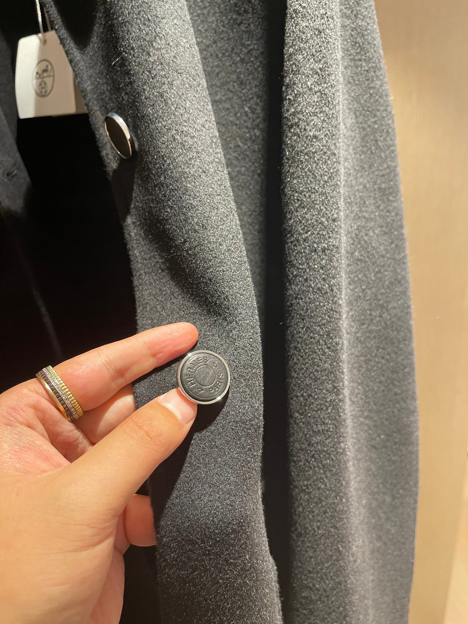 Bagsaaa H**me5 Cashmere wrap coat black