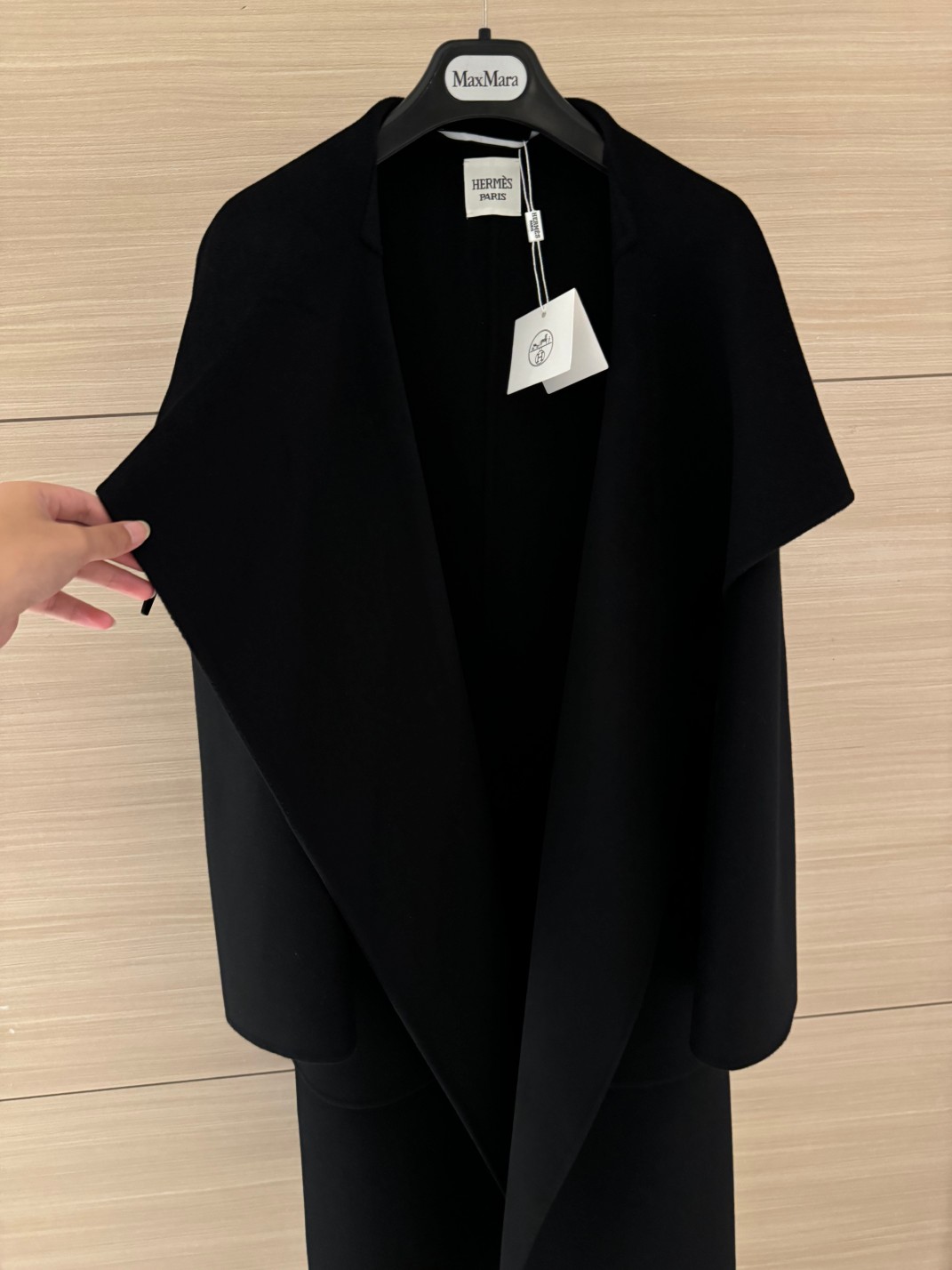 Bagsaaa H**me5 Cashmere long coat black